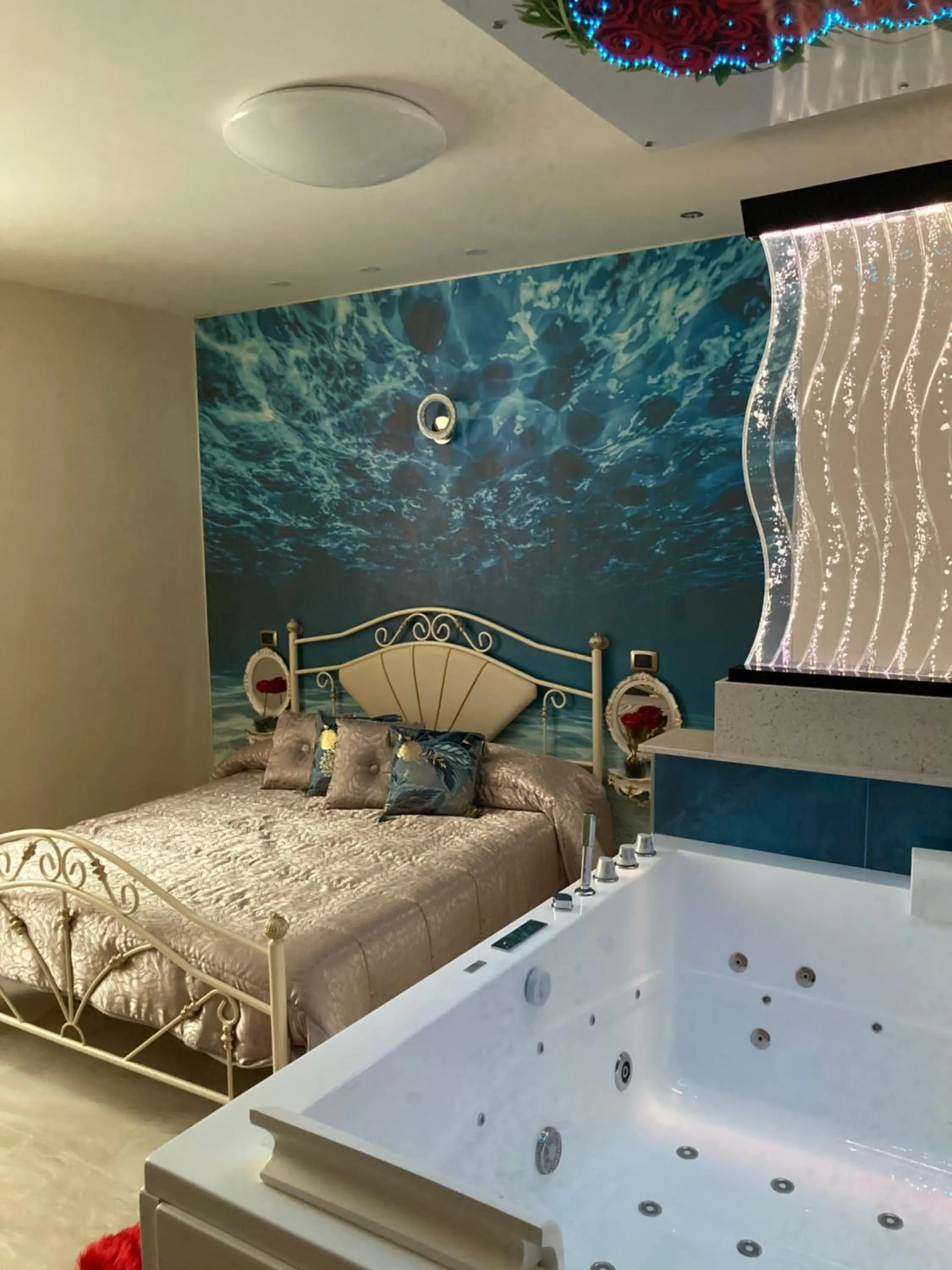 Bed in B&B LA REGGIA DI RIHANNA spa