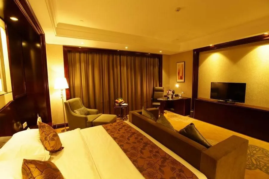Photo of the whole room, Bed in Ramada Changzhou