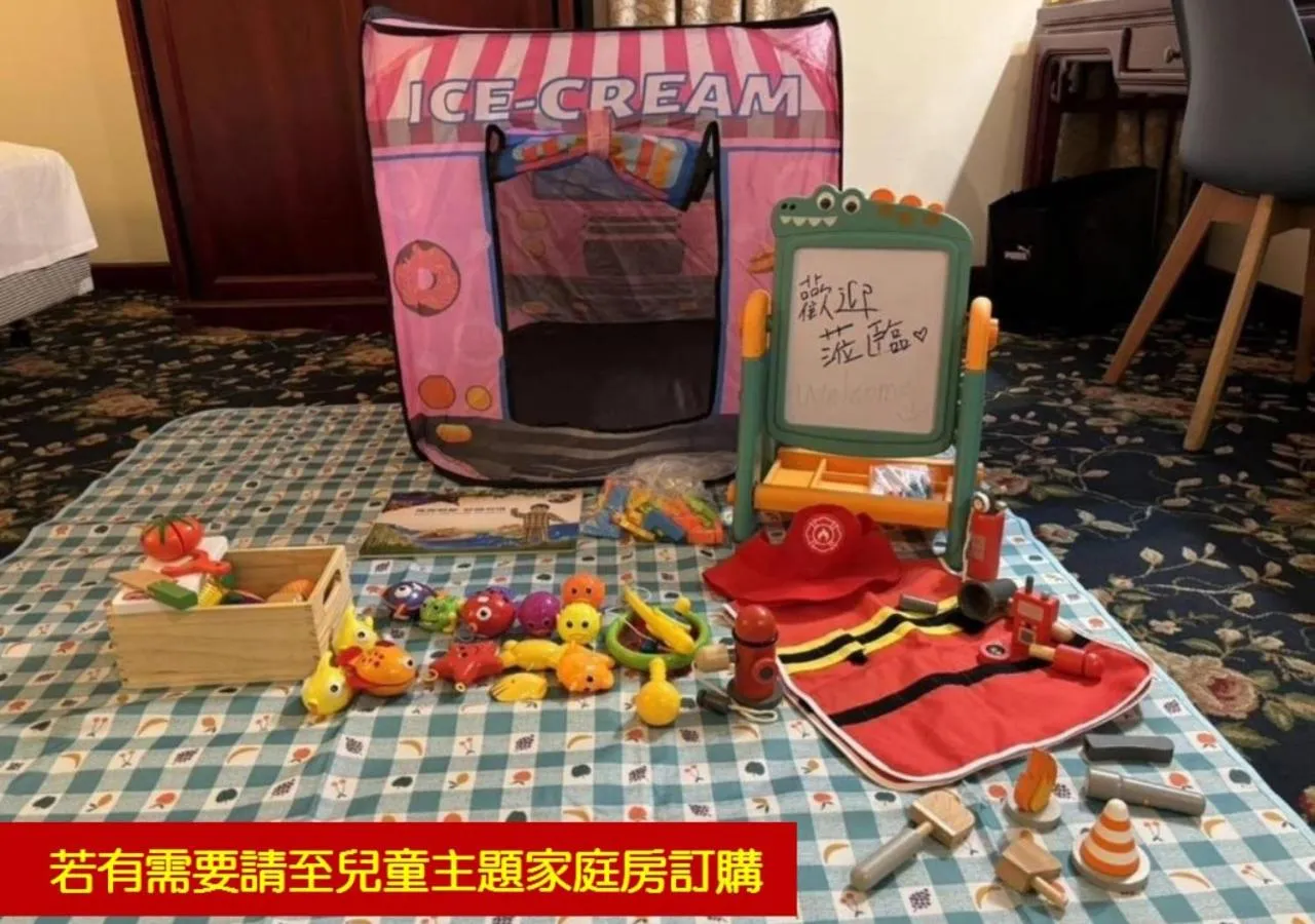 Kiwi Hotel MRT Wenxin Branch (Feng Chia Branch 1)