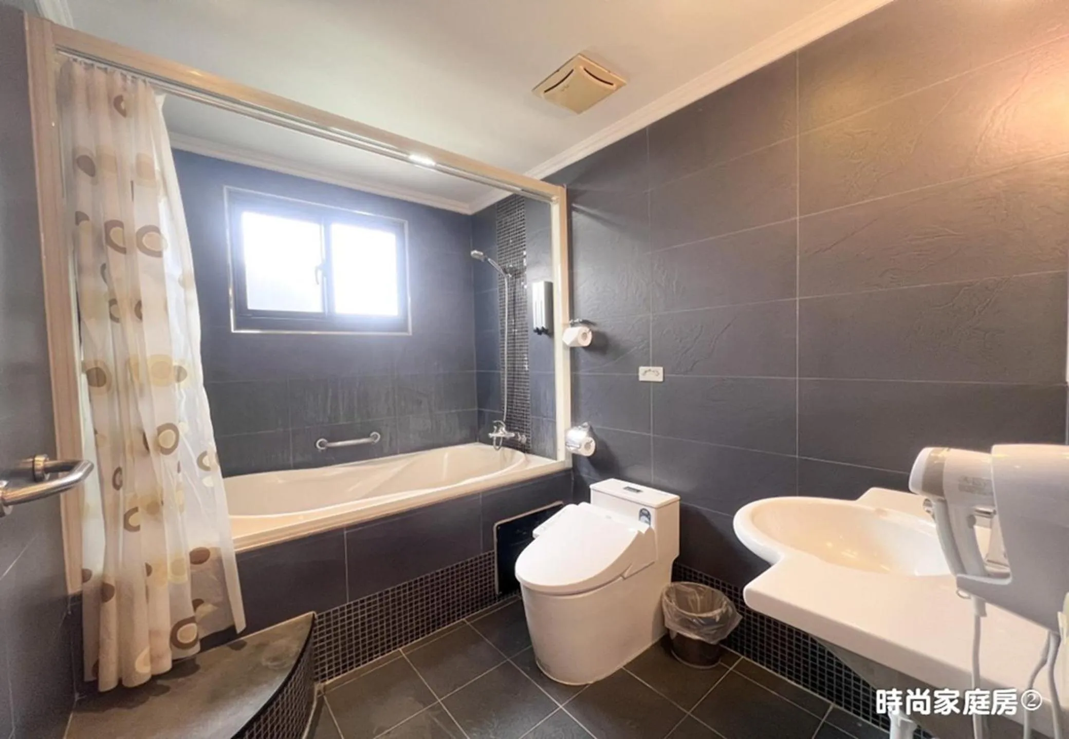 Bathroom in Nagahiro Hotel, Taichung Wenxin Branch