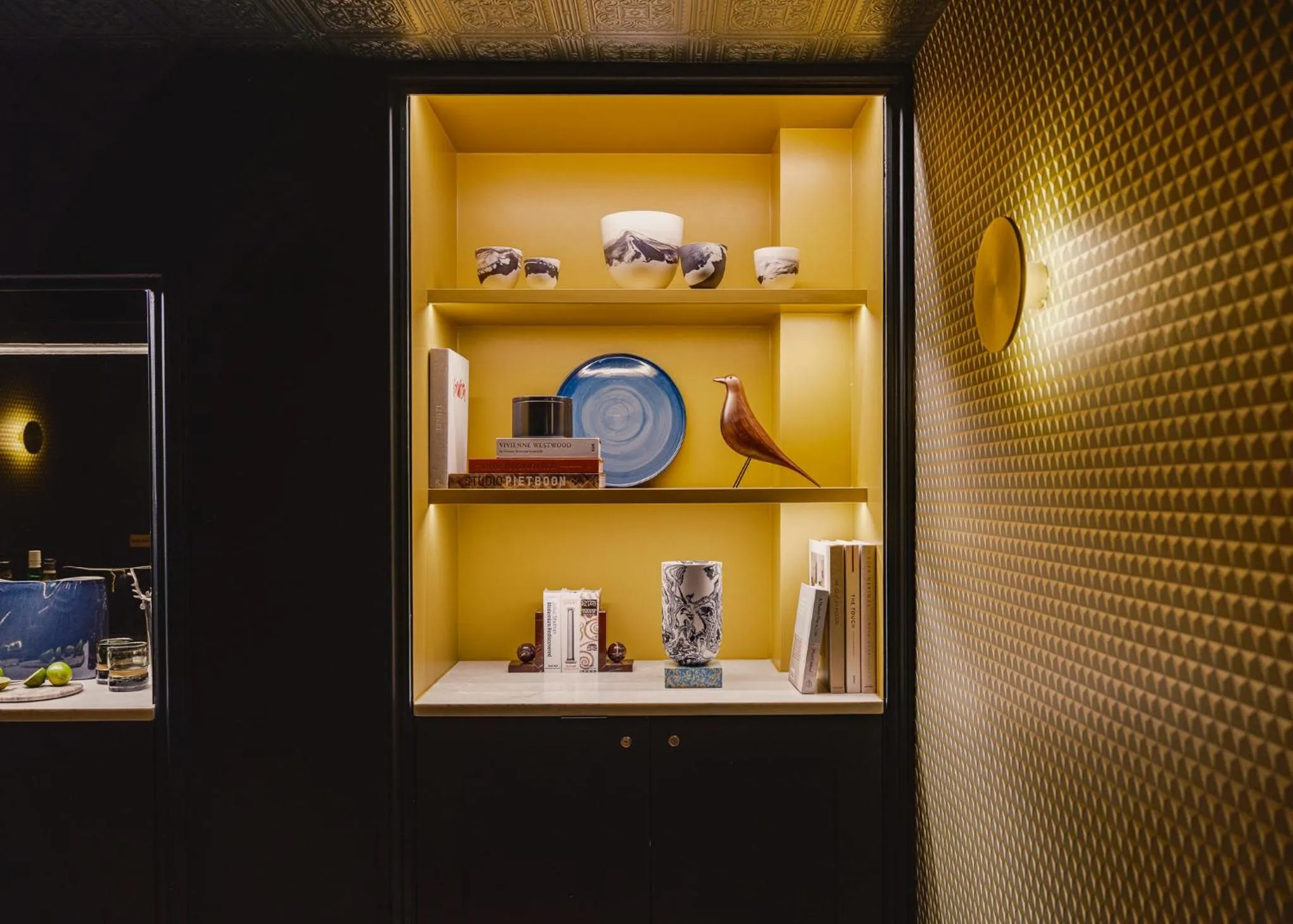 Lounge or bar in Leighton House - Boutique Guesthouse