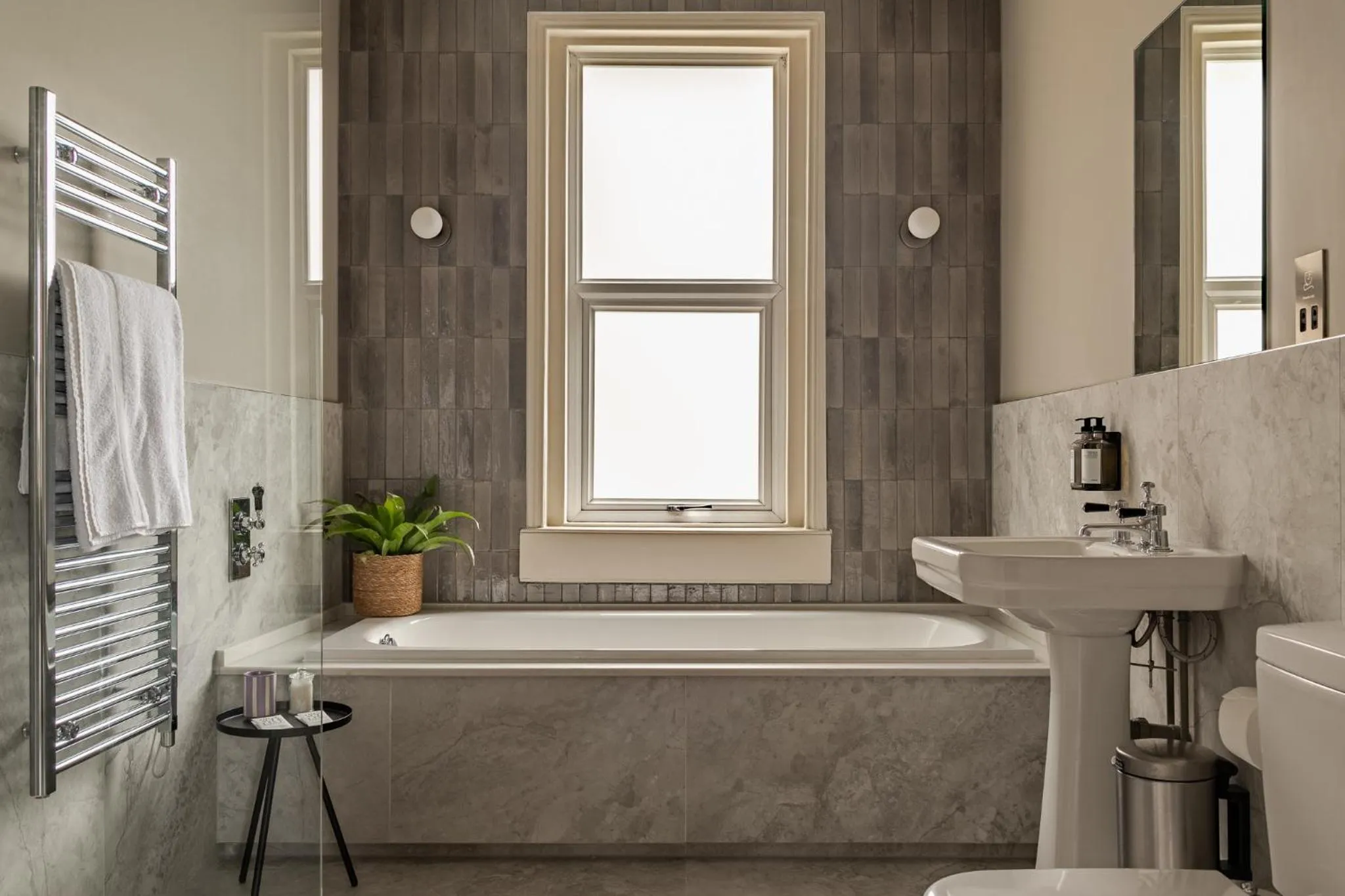 Bathroom in Leighton House - Boutique Guesthouse