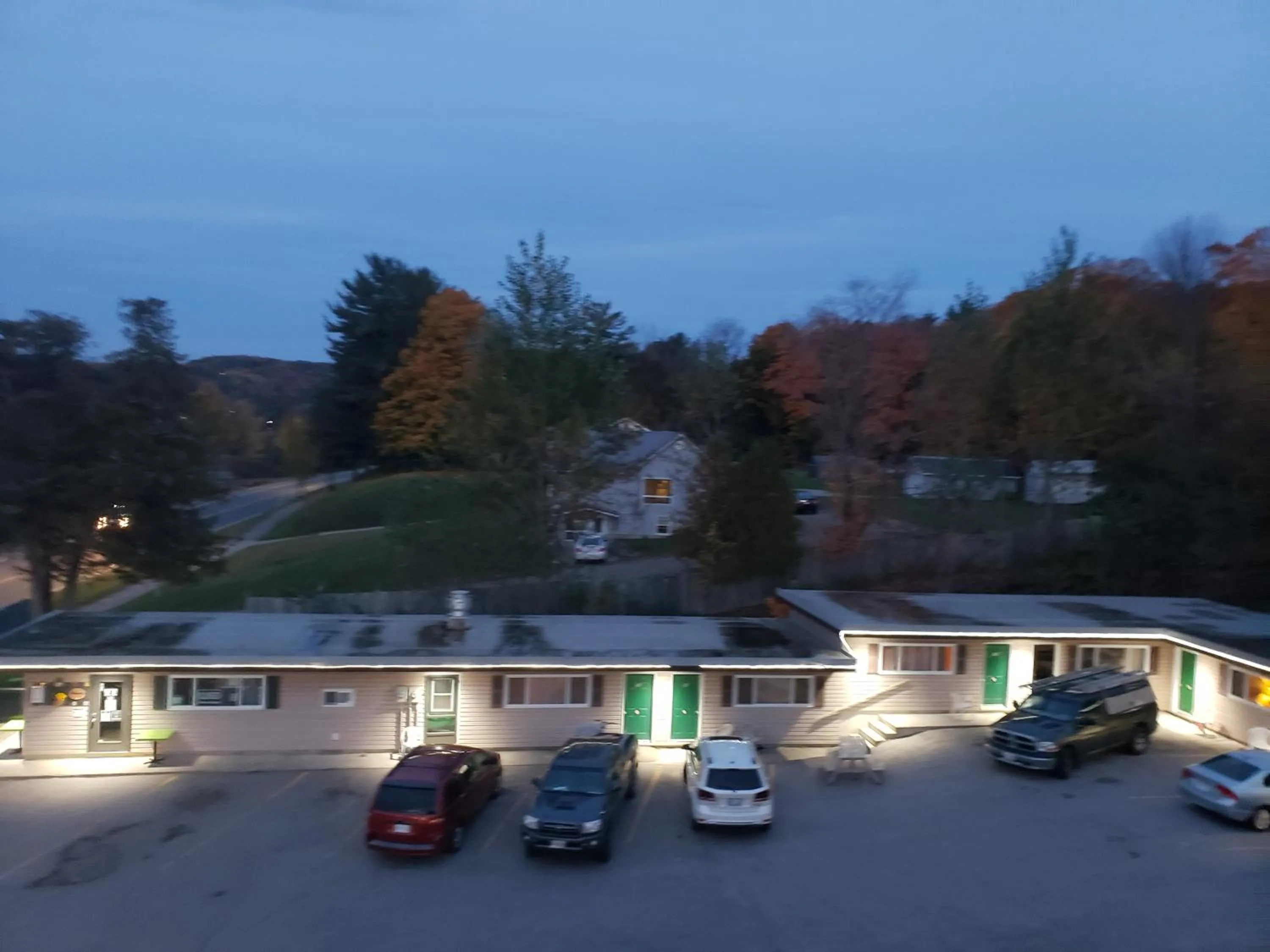 Night in Silver Maple Motel
