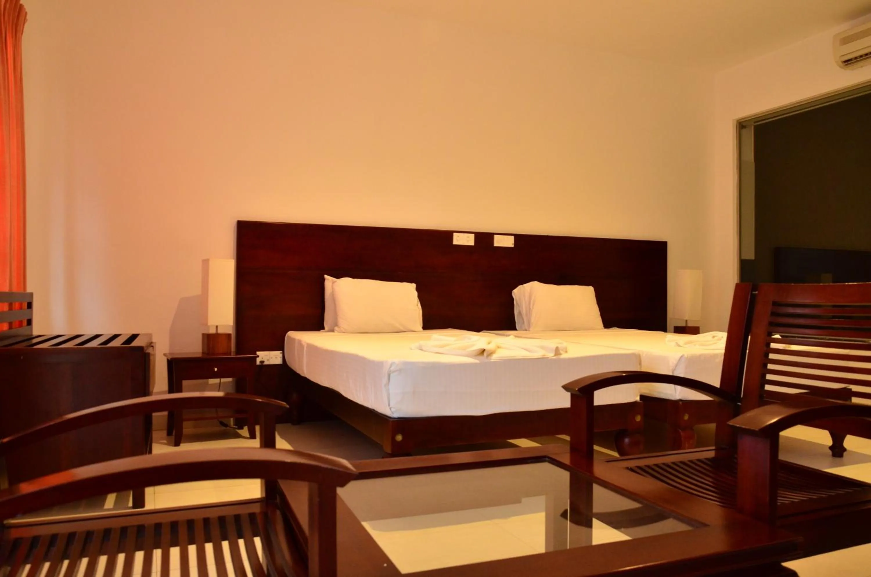 Bedroom, Bed in Marina Bentota