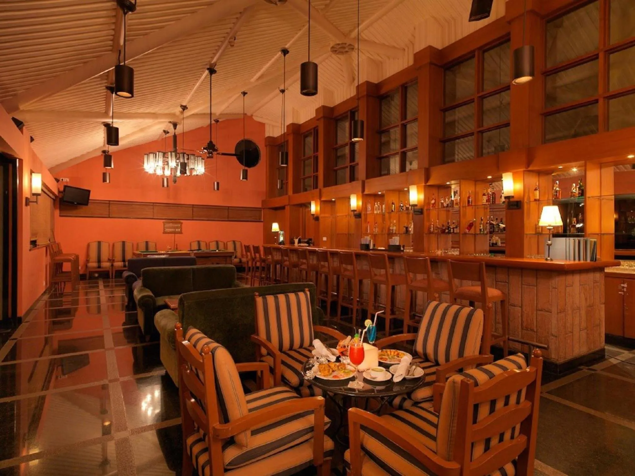 Restaurant/places to eat in Angsana Oasis Spa & Resort