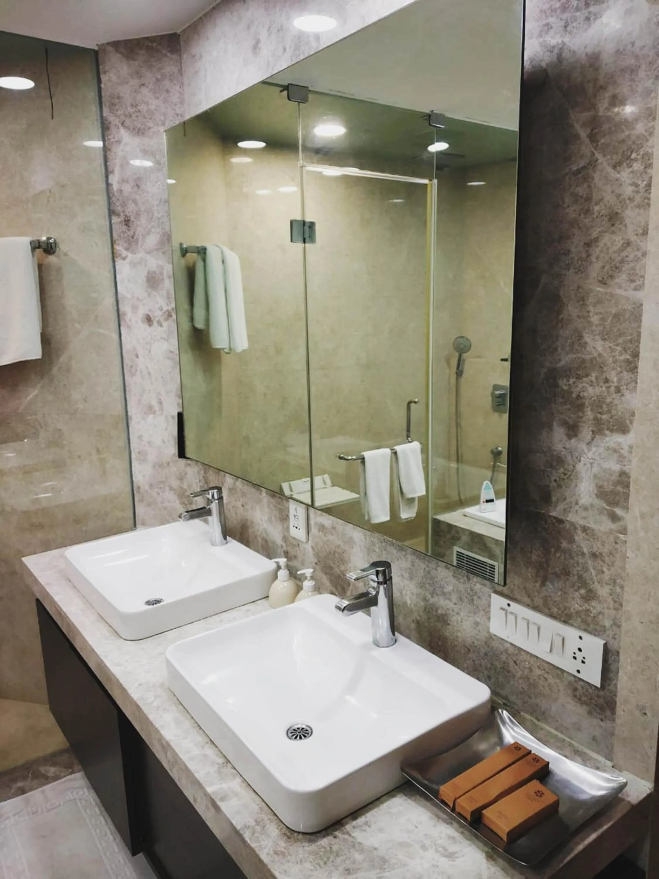 Bathroom in Angsana Oasis Spa & Resort