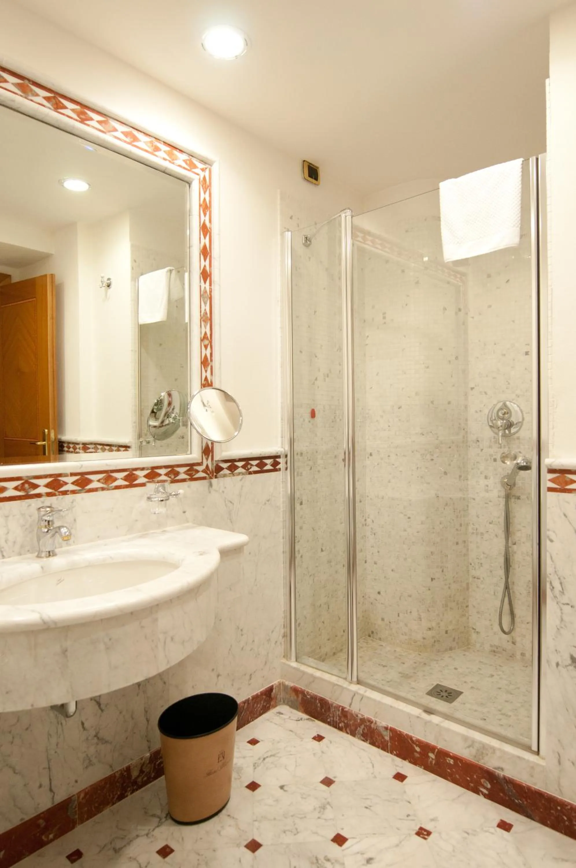 Bathroom in Hotel Marconi