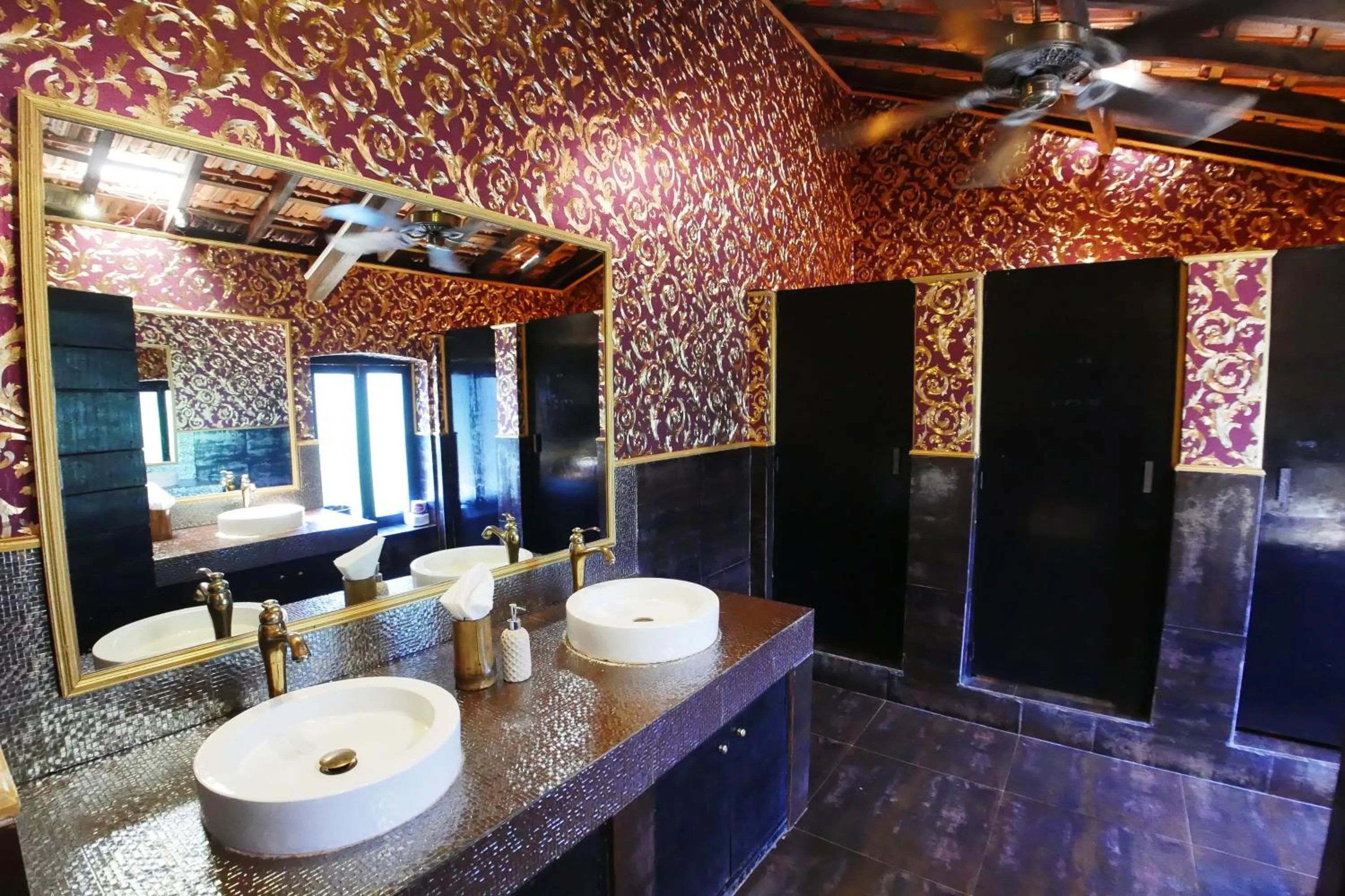 Toilet in Beach Street Eco Resort - Mandrem
