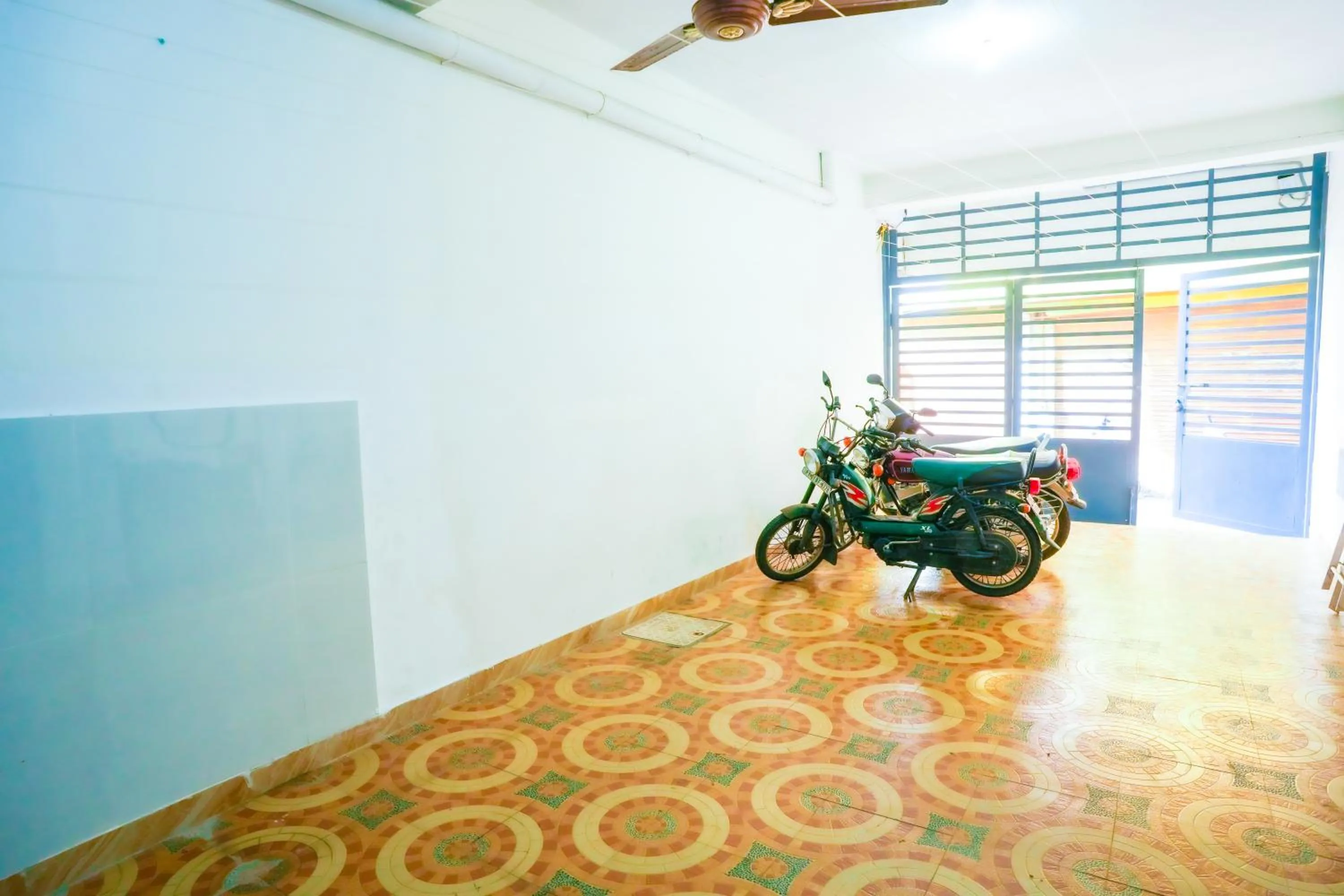 Parking in SAARA INN