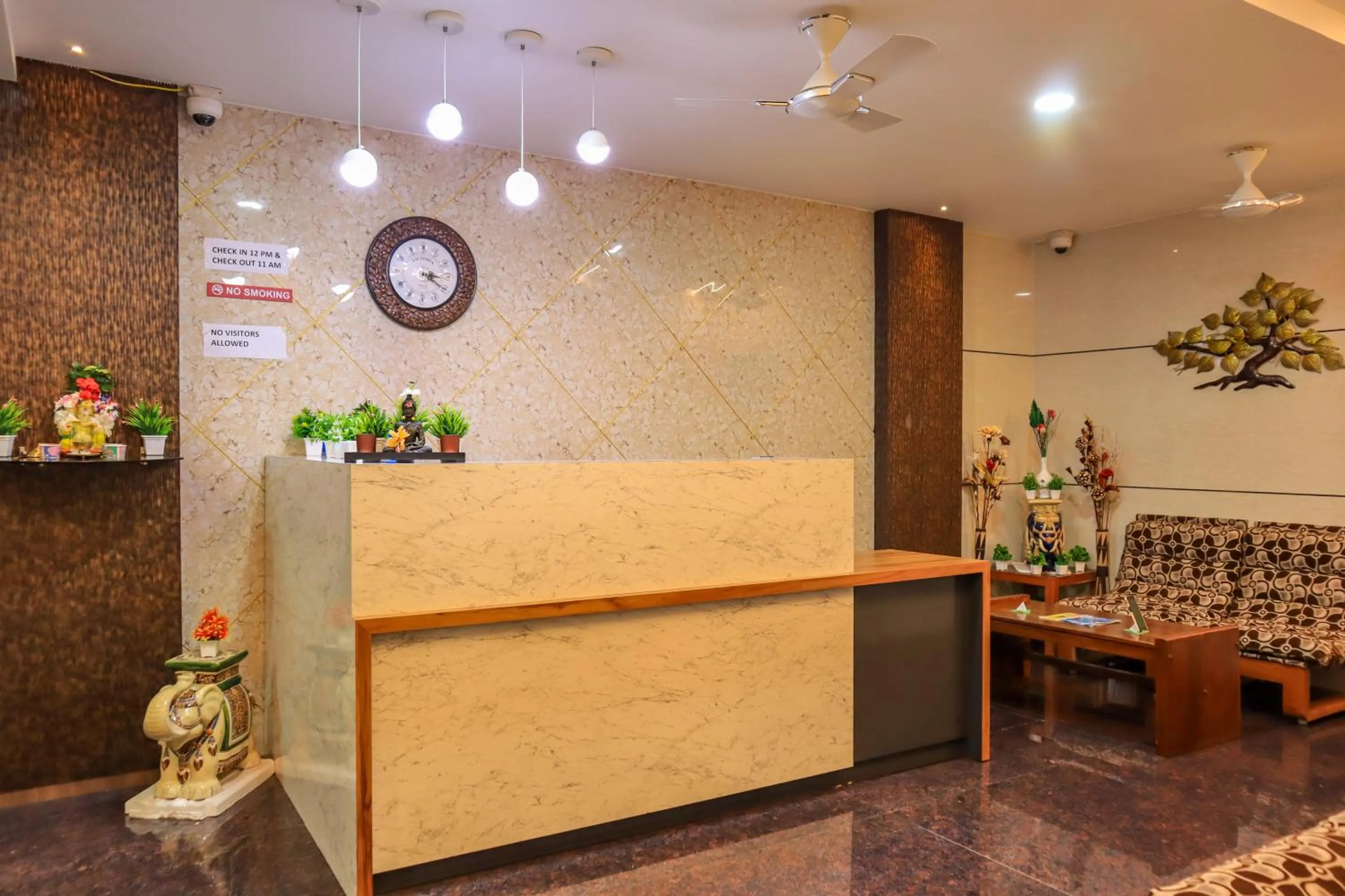 Lobby or reception in SAARA INN