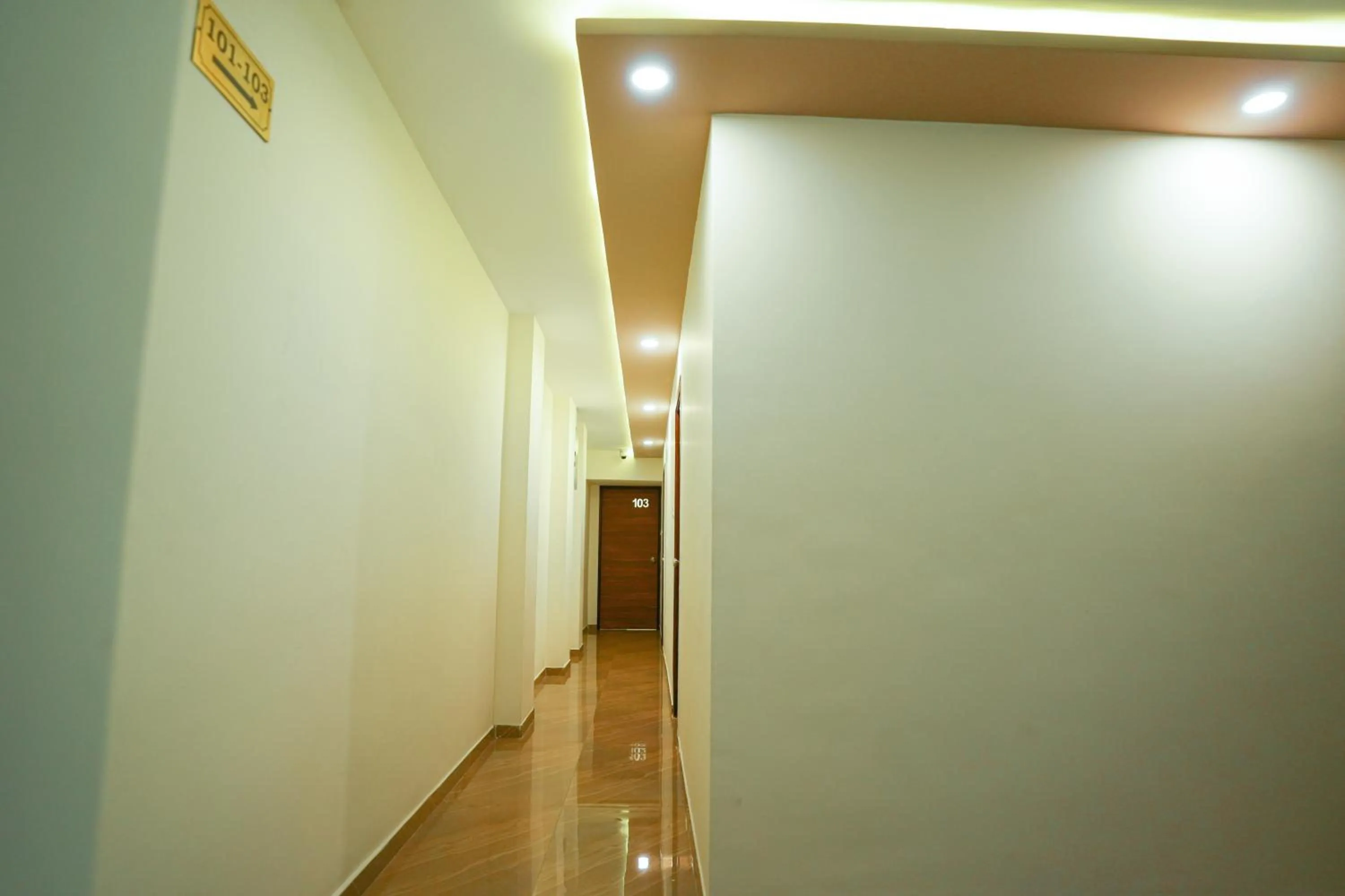 Lobby or reception in SAARA INN