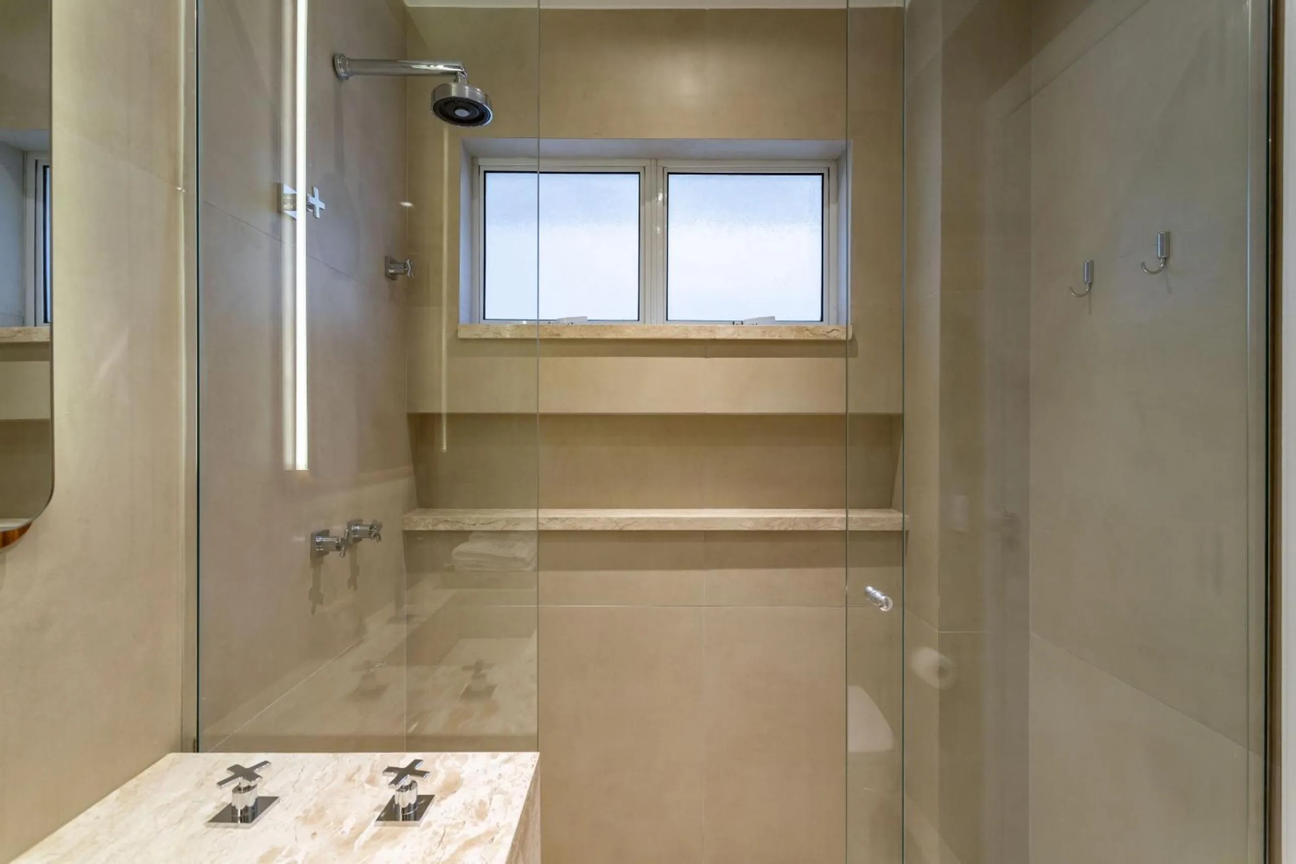 Bathroom in Vista para praia de Copacabana - RD1003 Z4