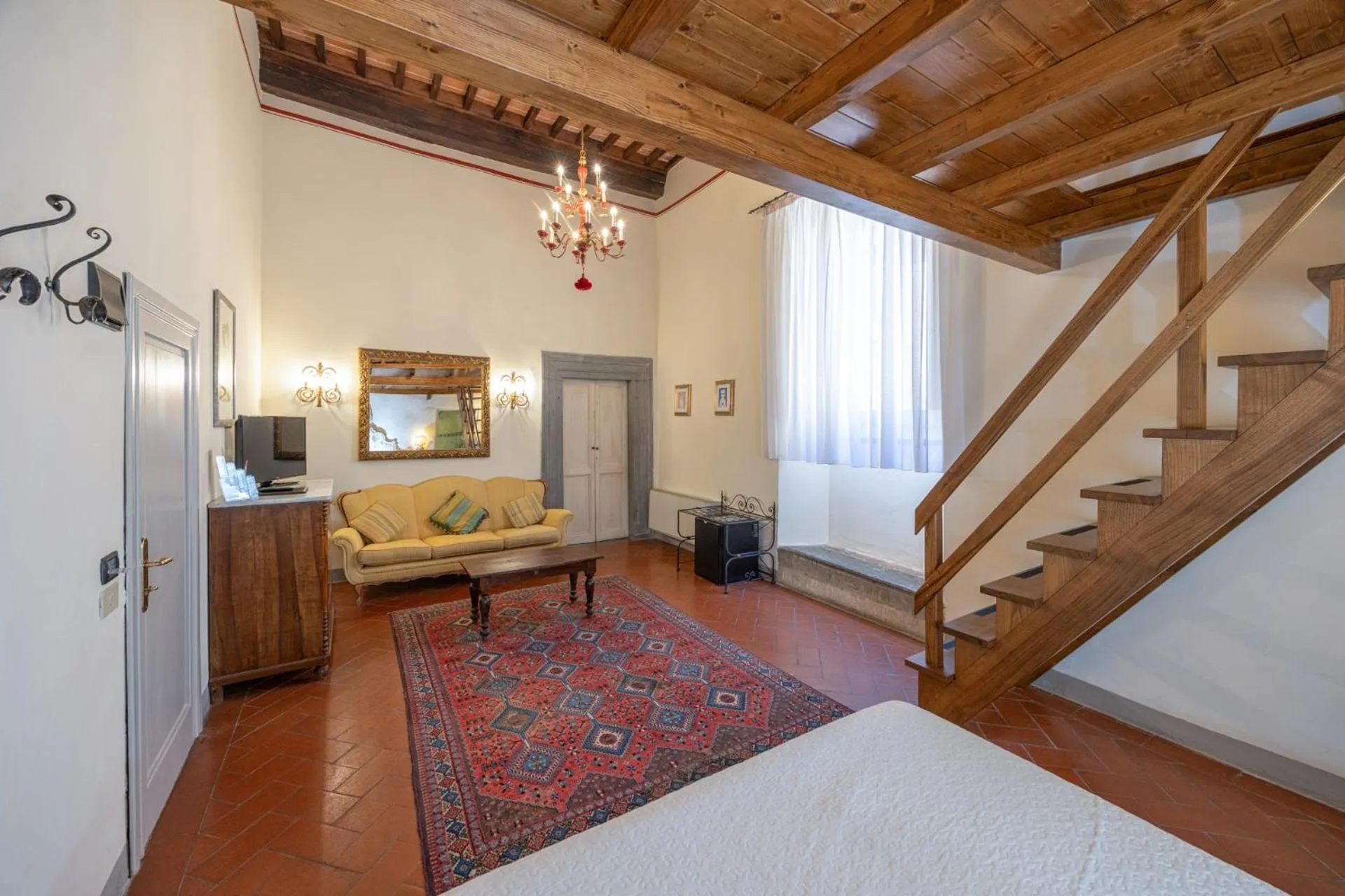 Seating area, Bed in Hotel San Michele