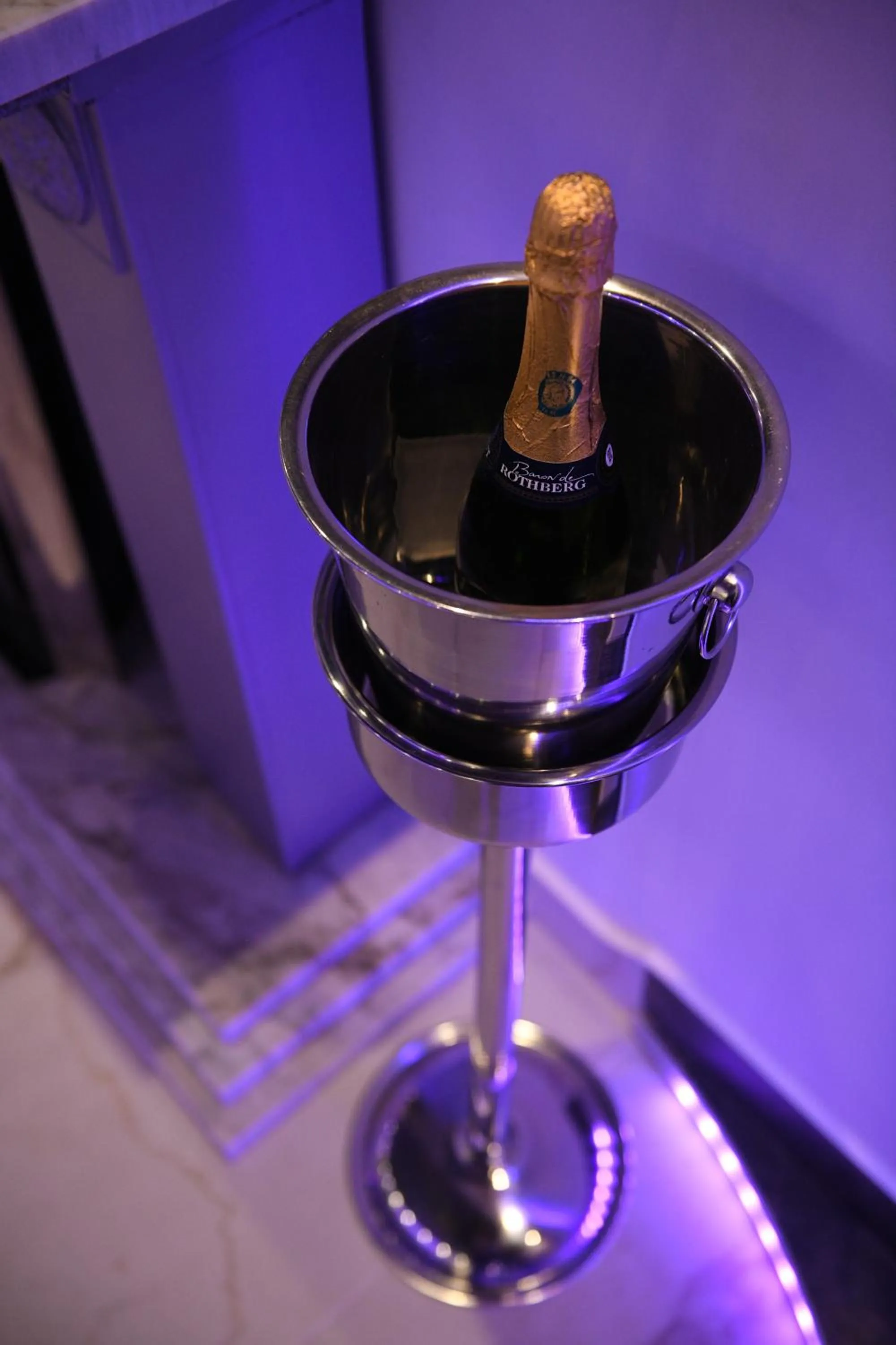 Drinks in Aurora Lux Spa Smart apartments