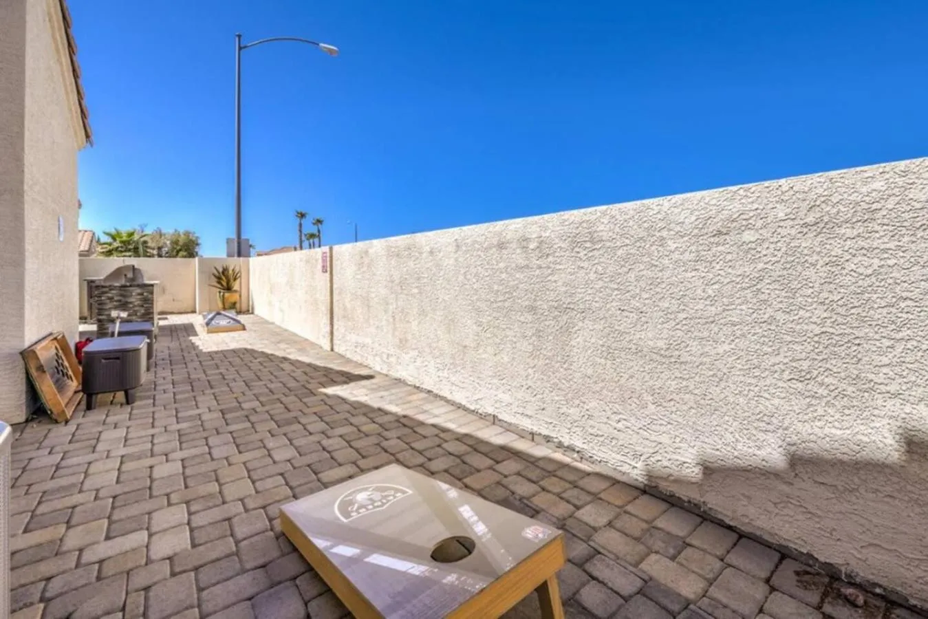 Family Fun for Everyone in Las Vegas- 4 Bedrooms, Billiards, Game Room