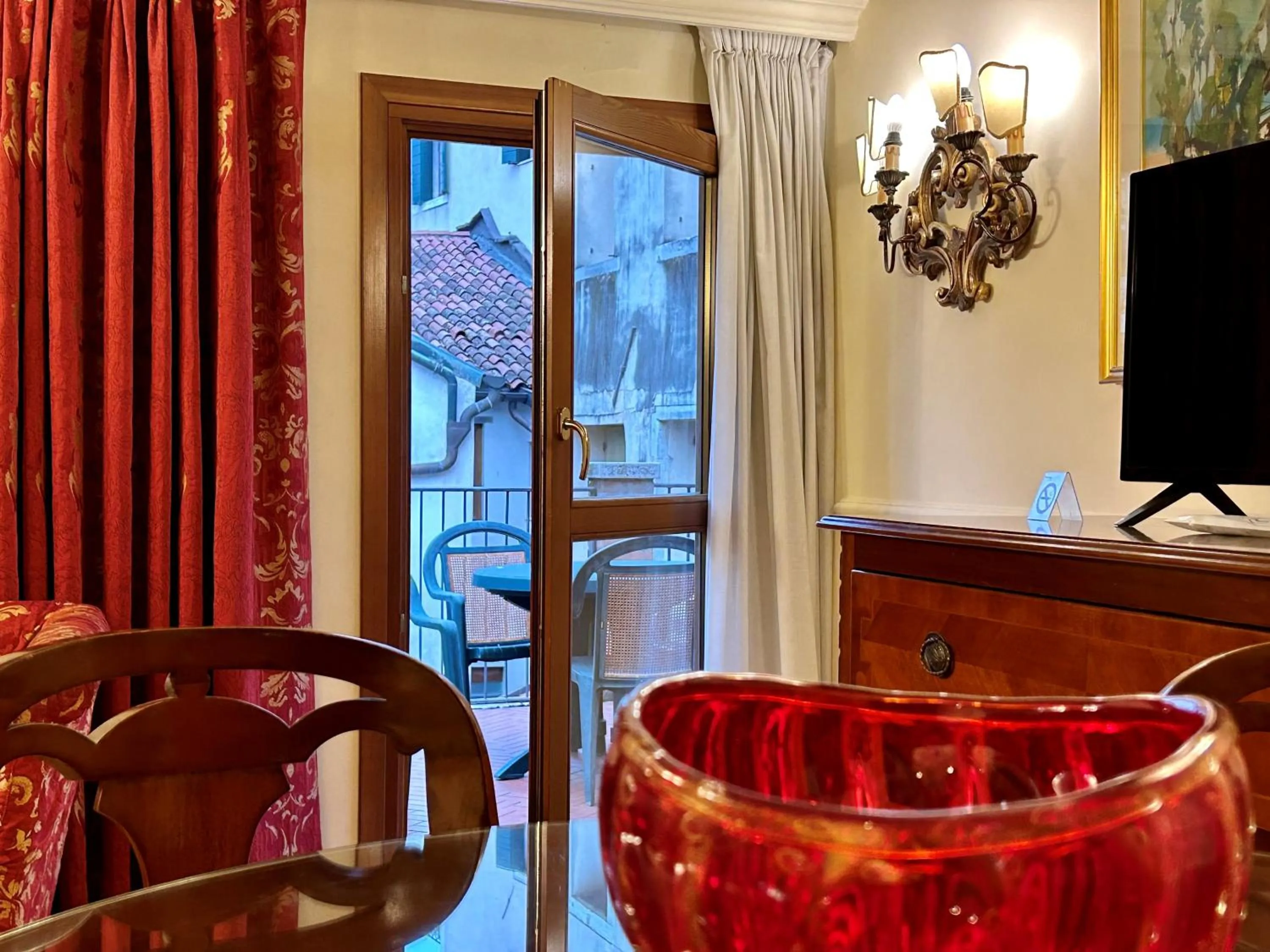 Decorative detail in Suites Torre Dell'Orologio