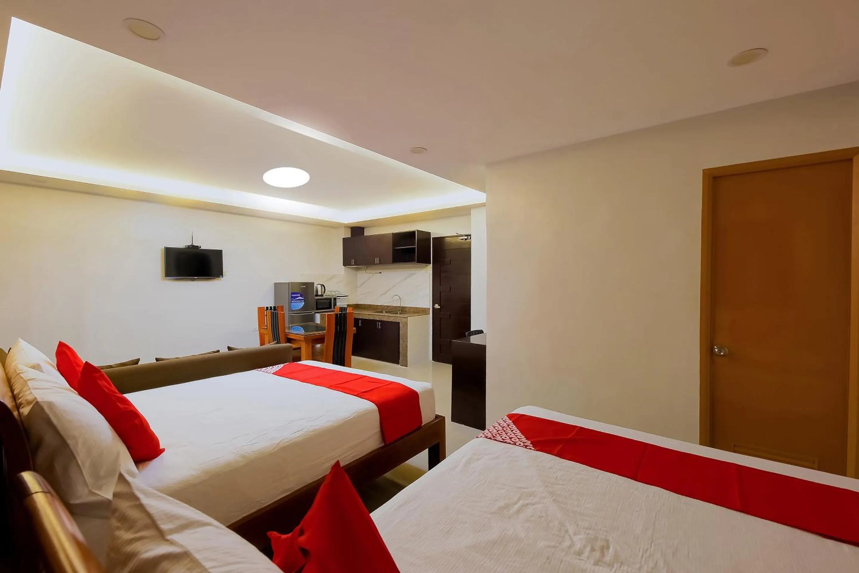 Bedroom in OYO 848 Dona Aurora Condotel