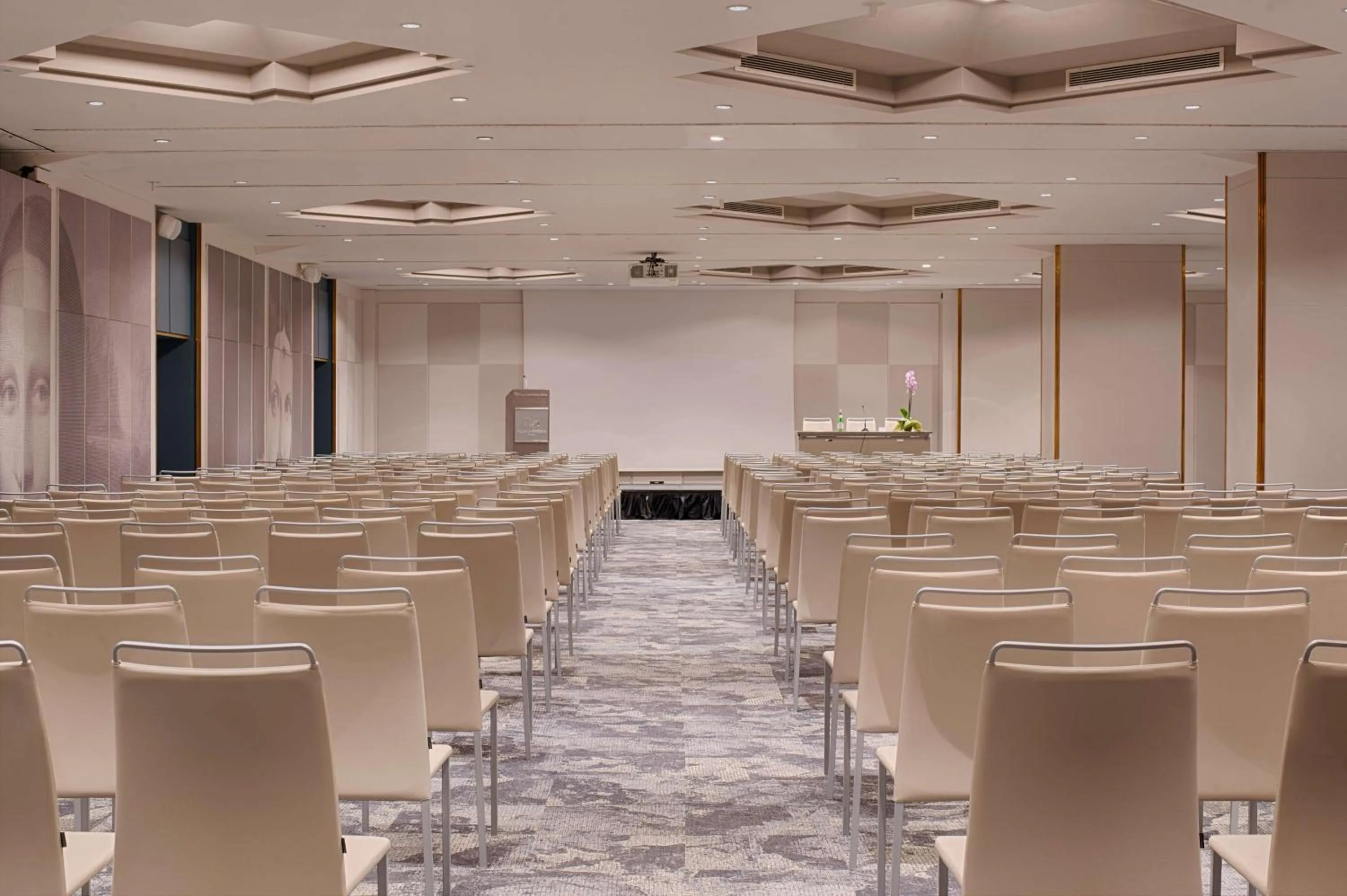 Meeting/conference room in NH Roma Villa Carpegna