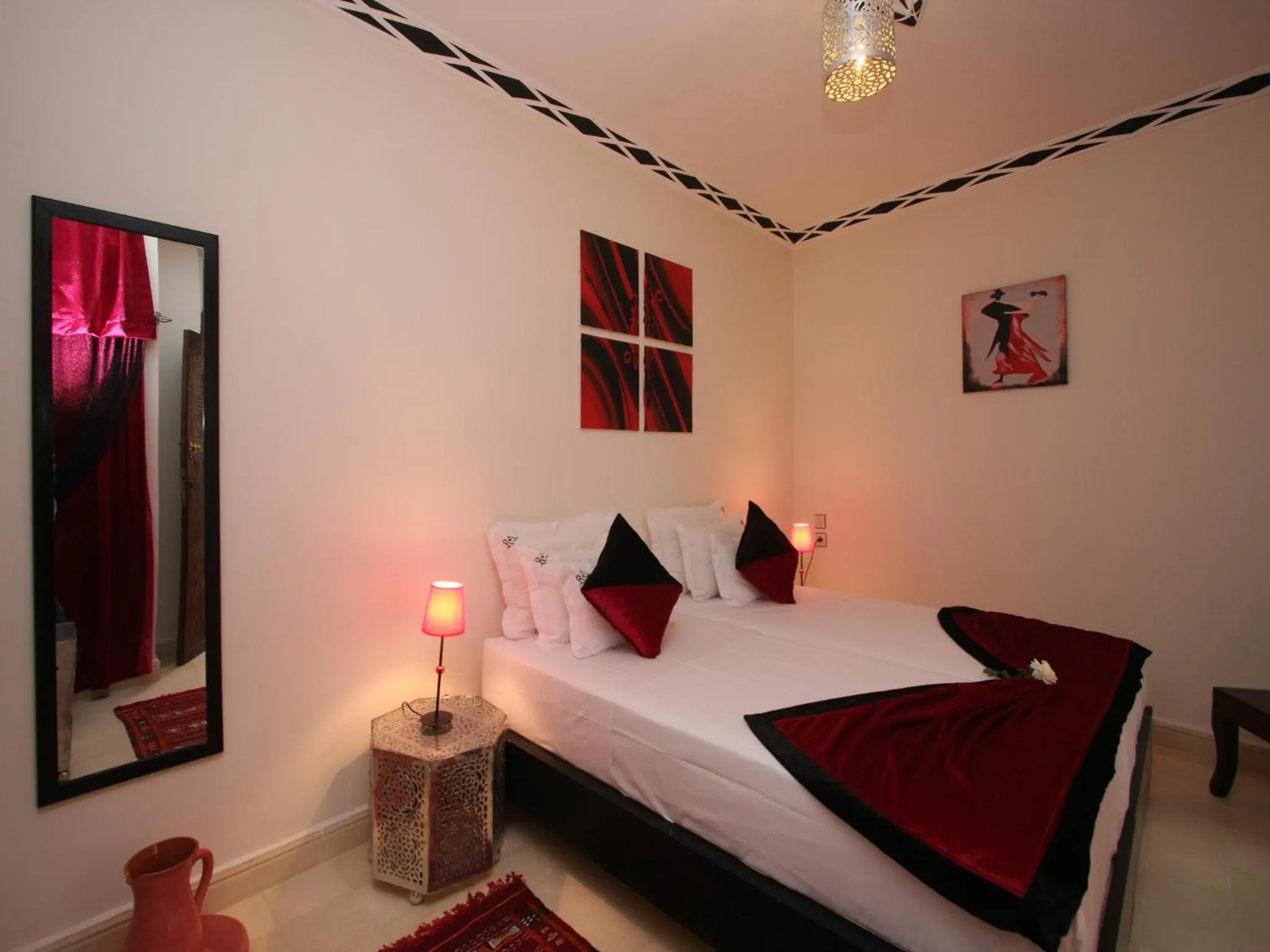 Bedroom, Bed in Riad De La Semaine