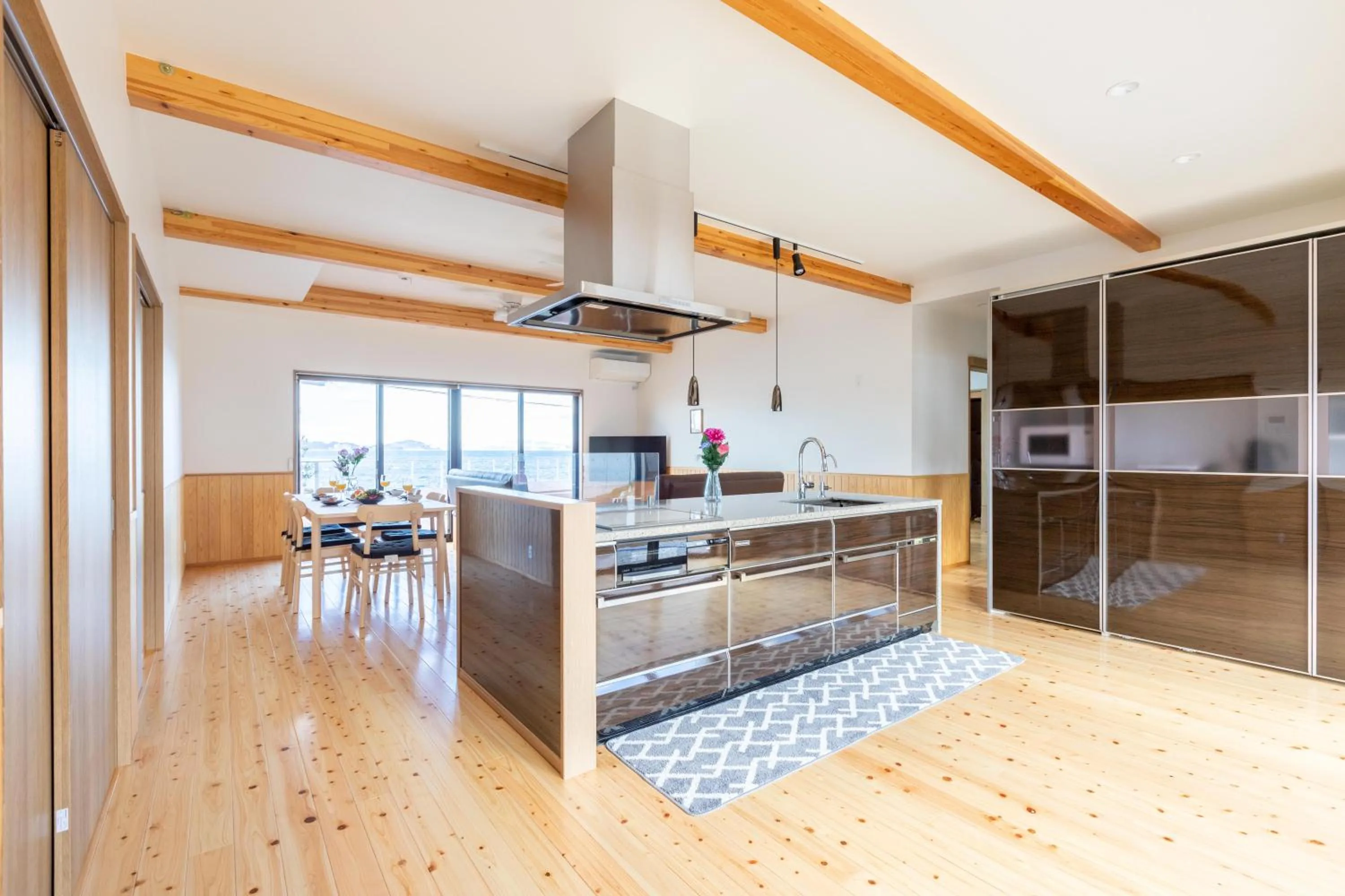 Kitchen or kitchenette in オーシャンヴィラ鳴門-Ocean Villa Naruto-