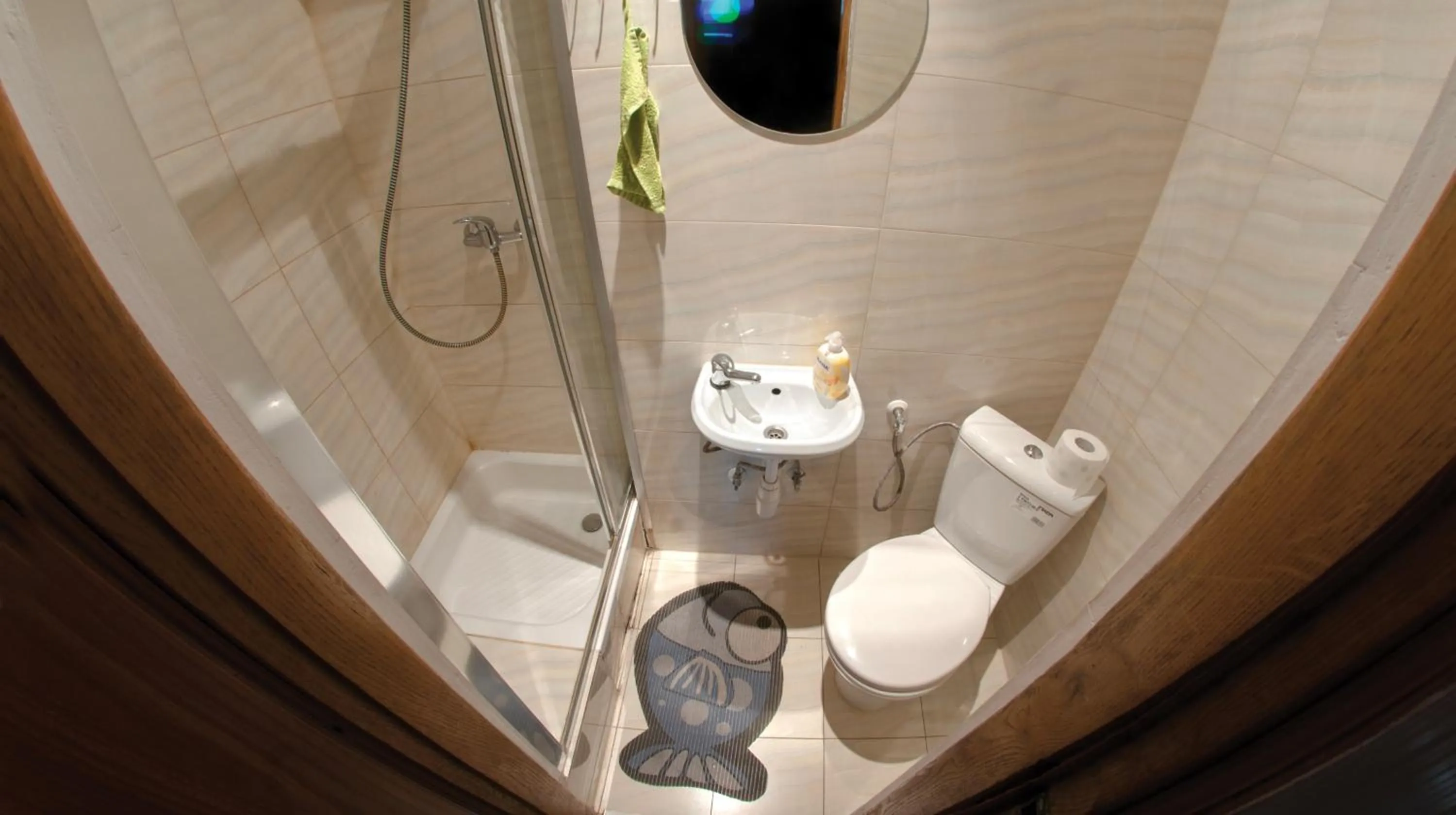 Bathroom in Place4Us