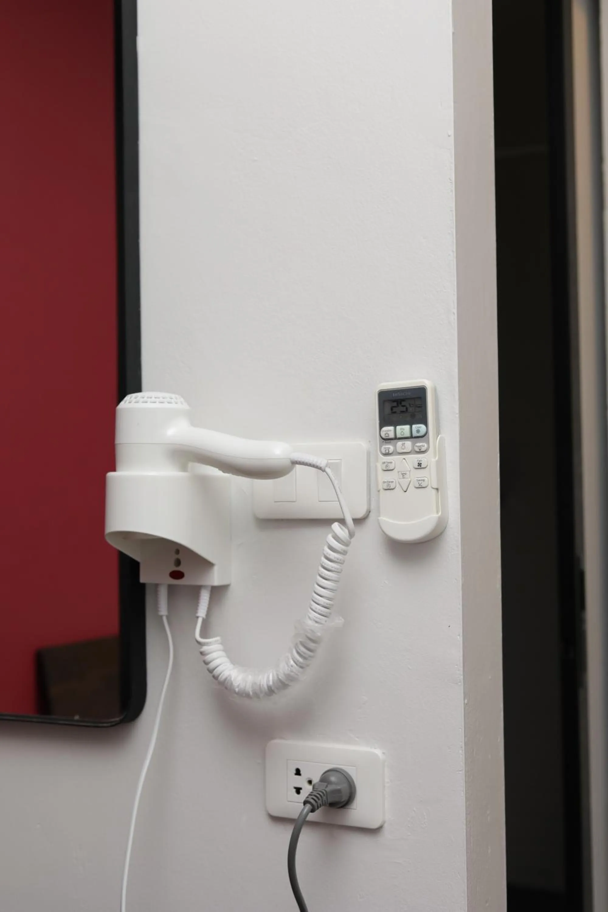 hair dryier in WiRE BANGKOK PRAKHANONG