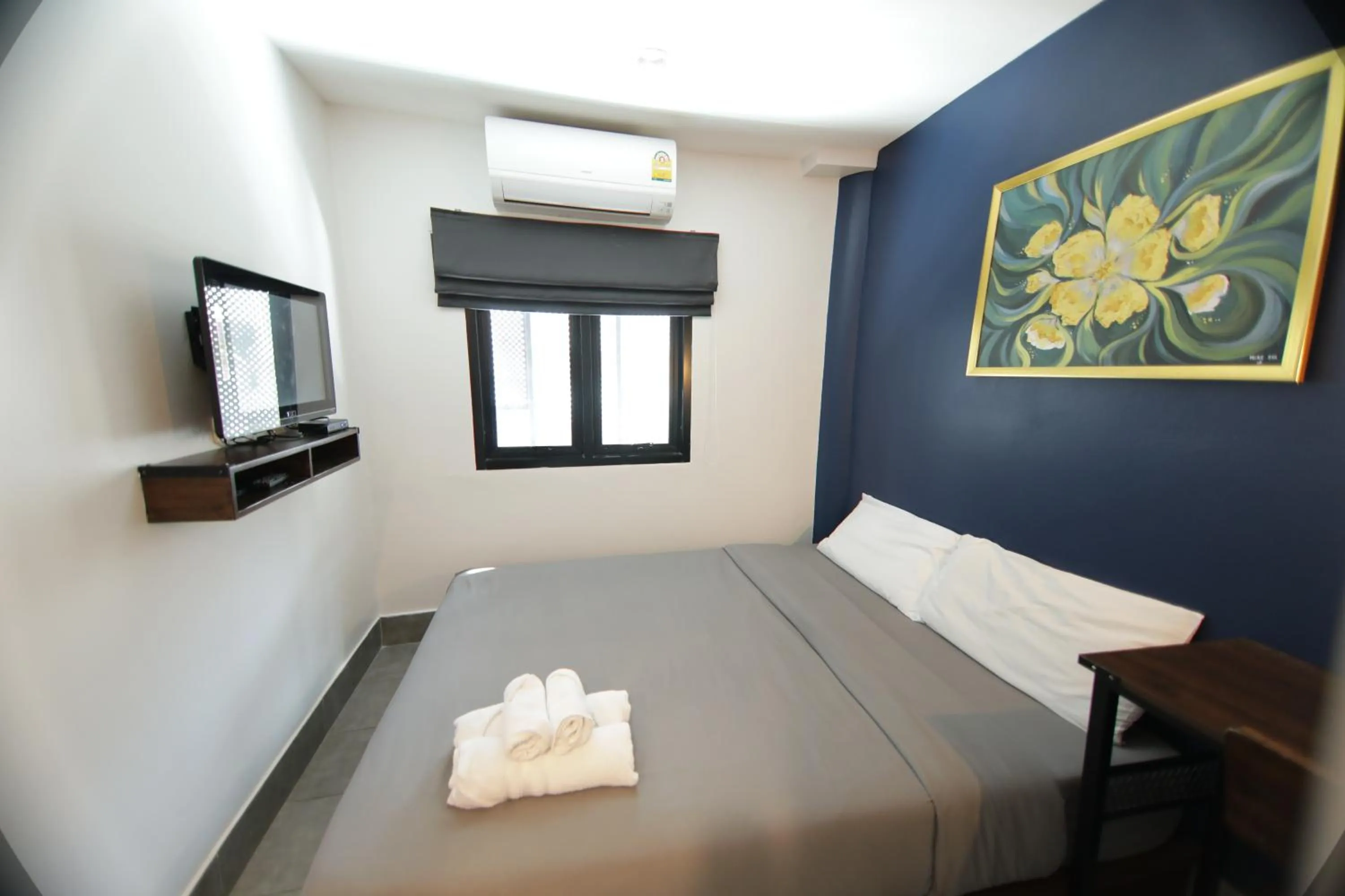 Bed in WiRE BANGKOK PRAKHANONG