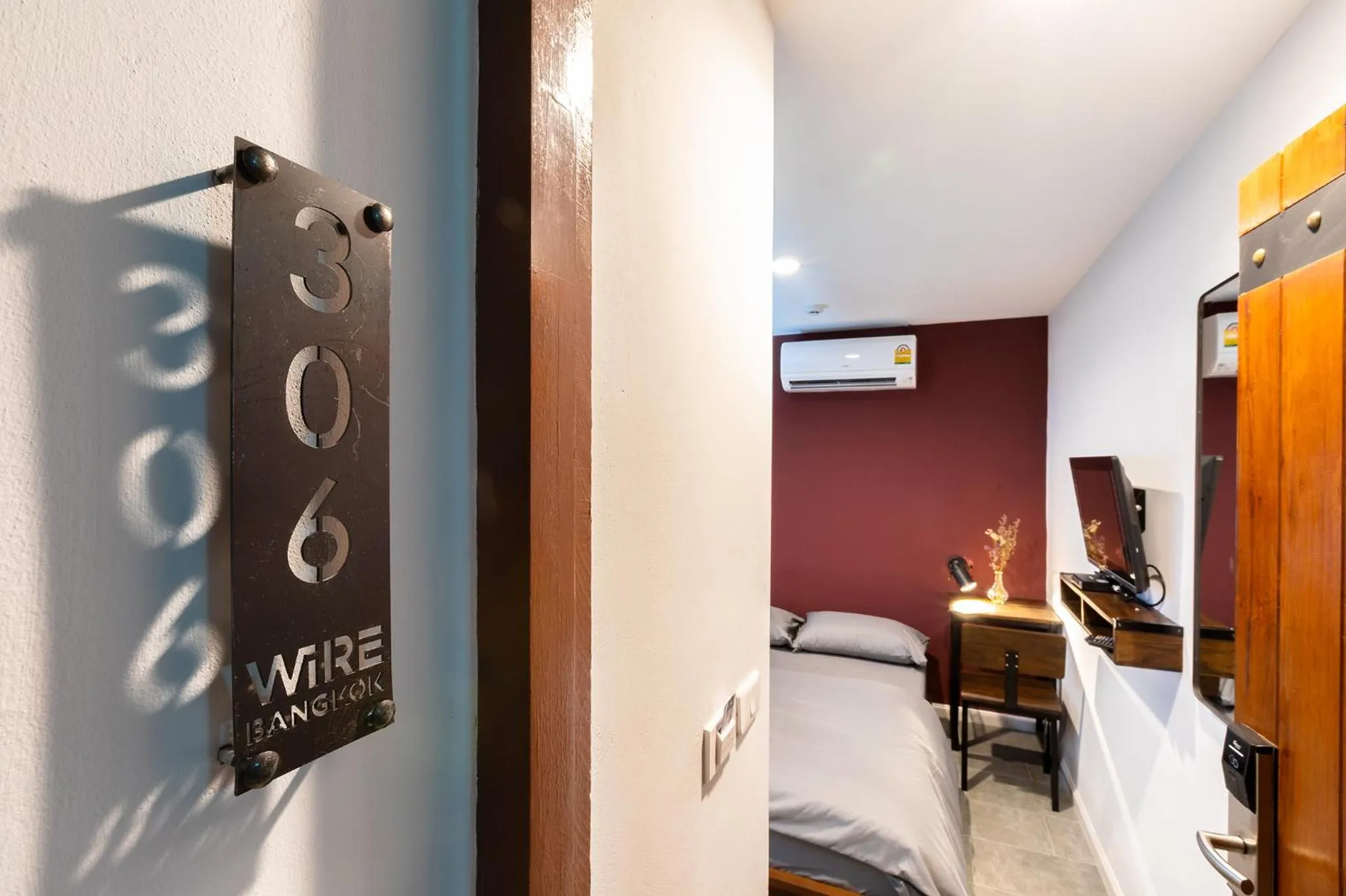 Bed in WiRE BANGKOK PRAKHANONG