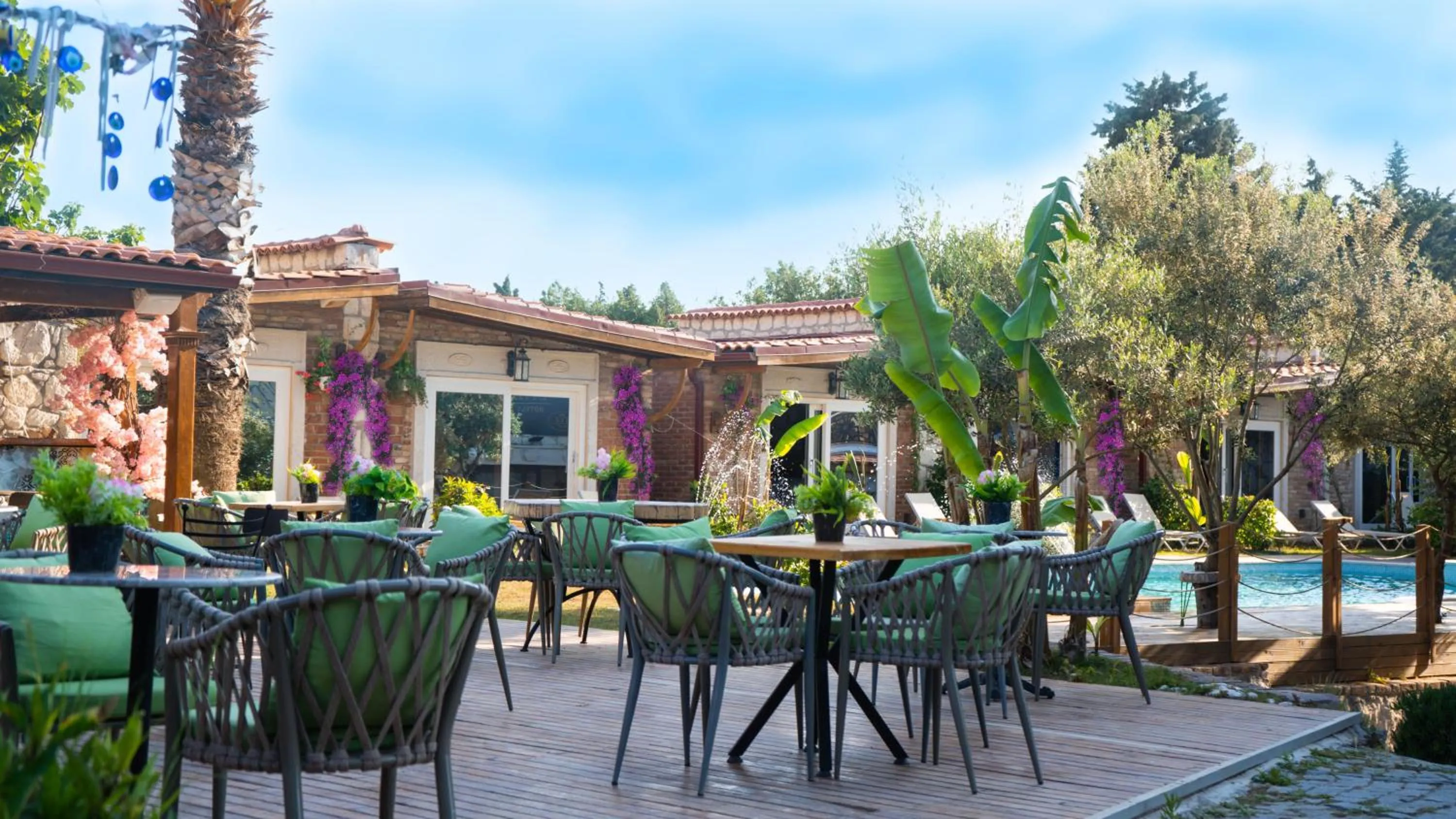 Restaurant/places to eat in Etiz Hotels Alaçatı