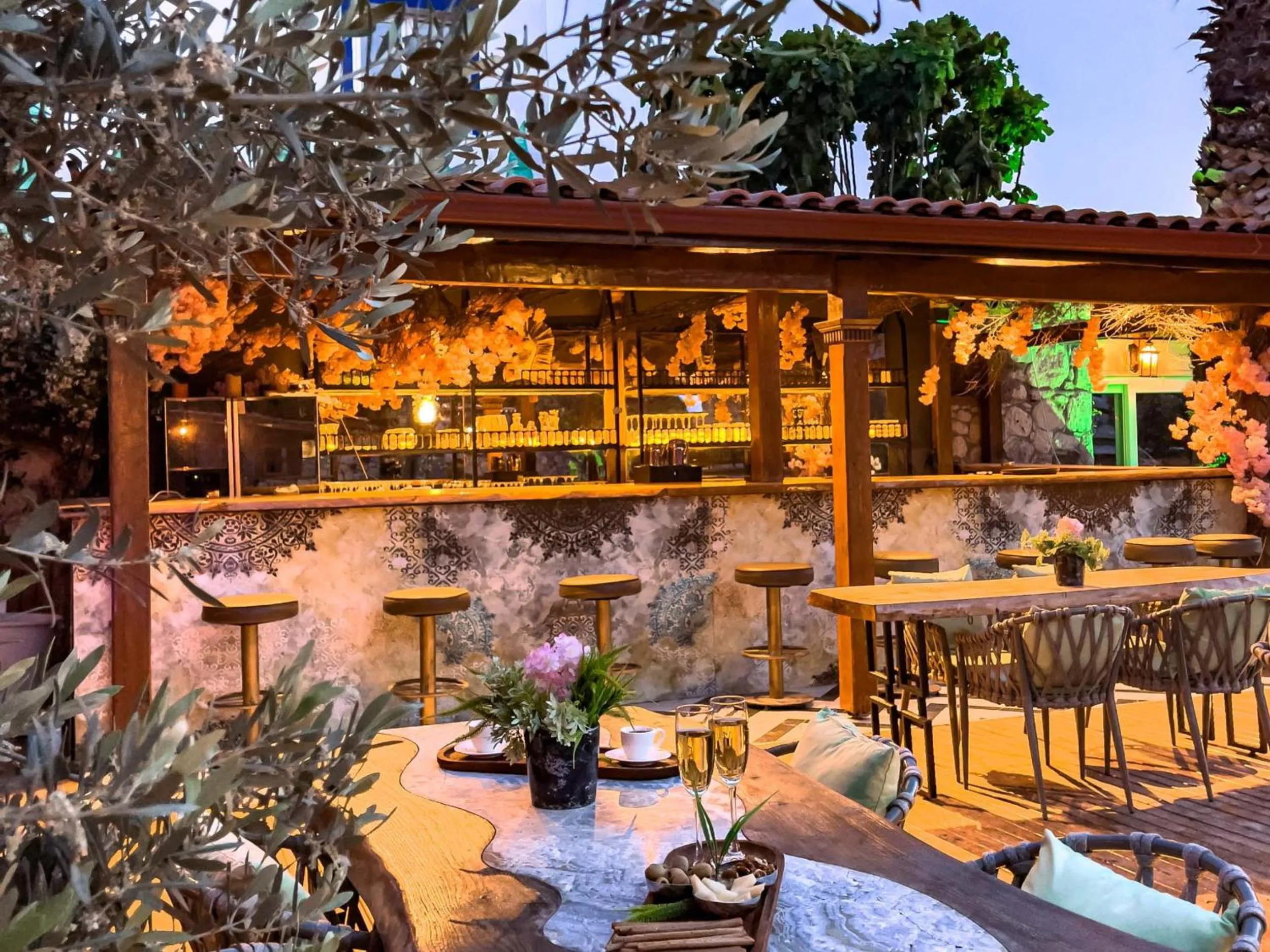 Lounge or bar in Etiz Hotels Alaçatı