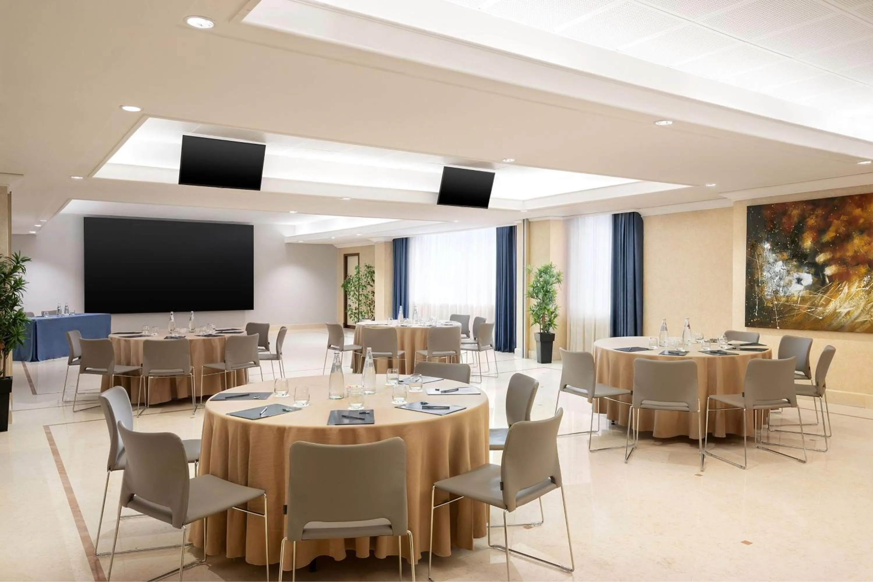 Meeting/conference room in Courtyard by Marriott Rome Central Park