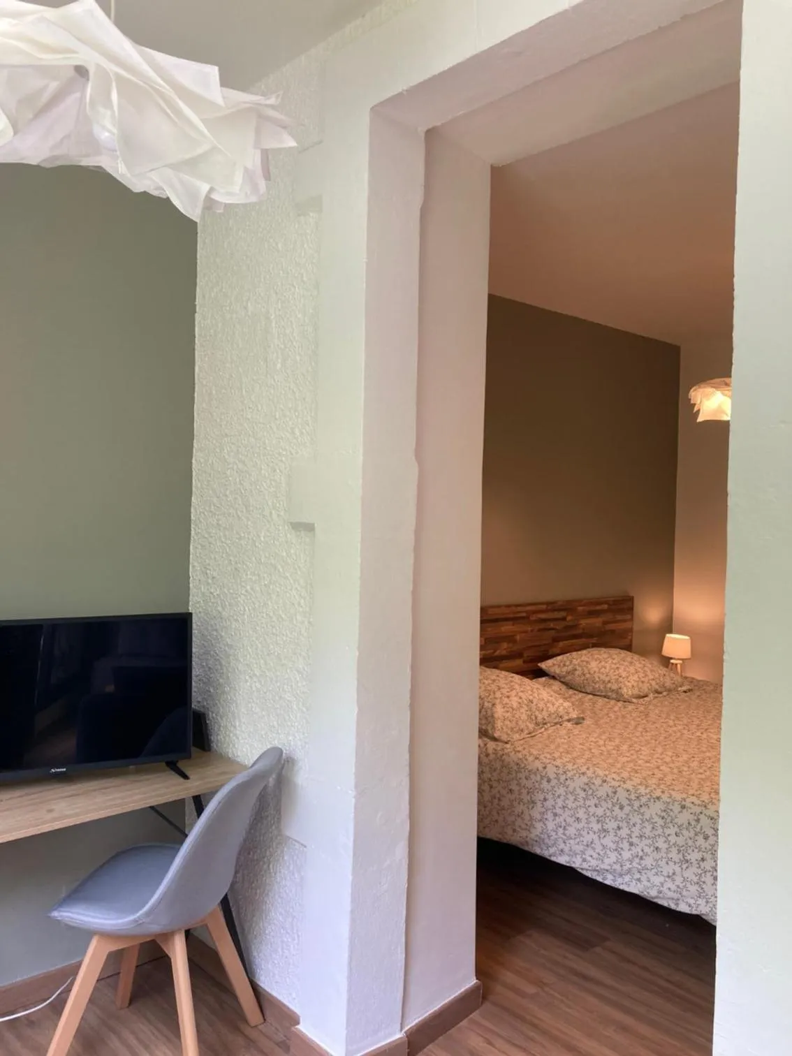 Bed in L'AUBERGE DE LA GOUTILLE