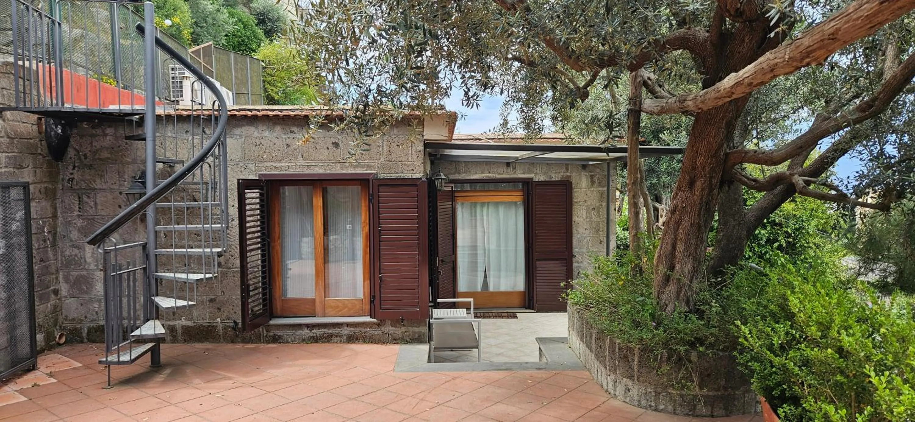 Property building in Hotel Cristina