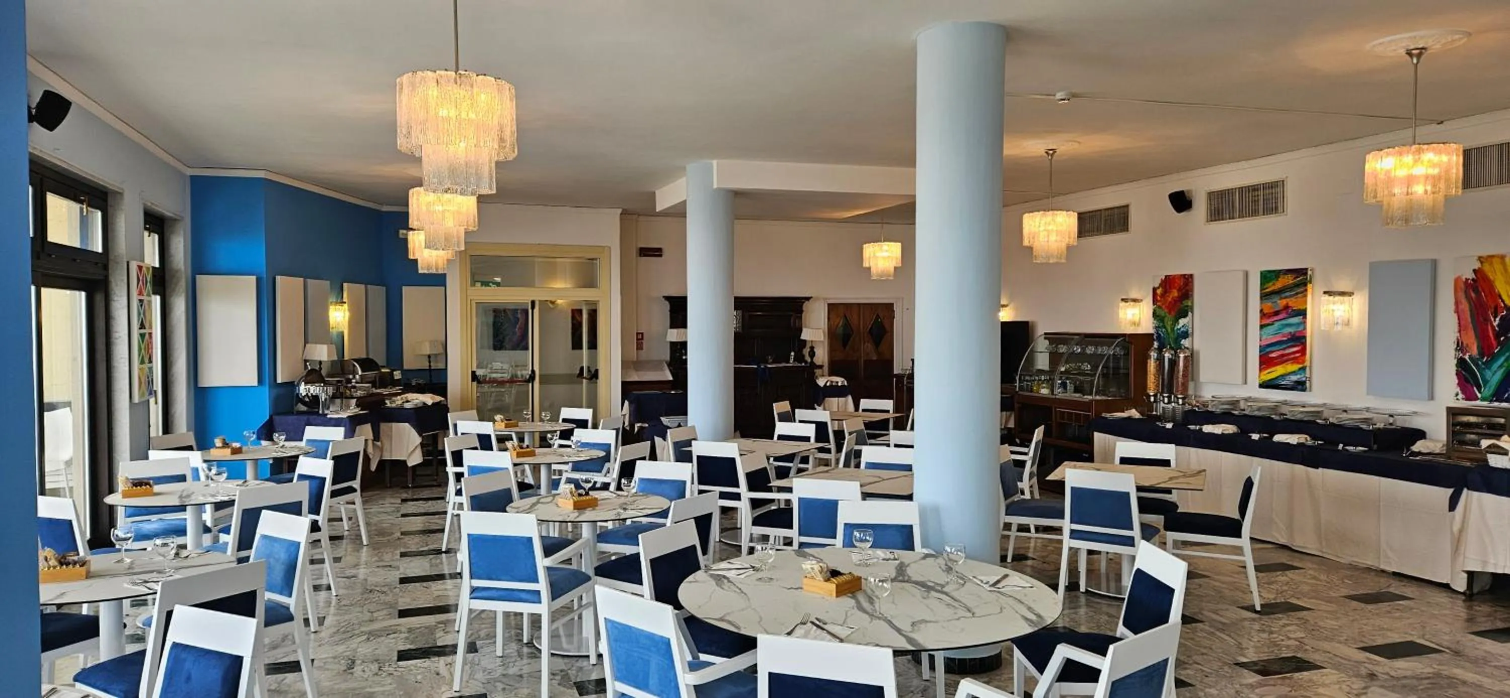 Breakfast in Hotel Cristina