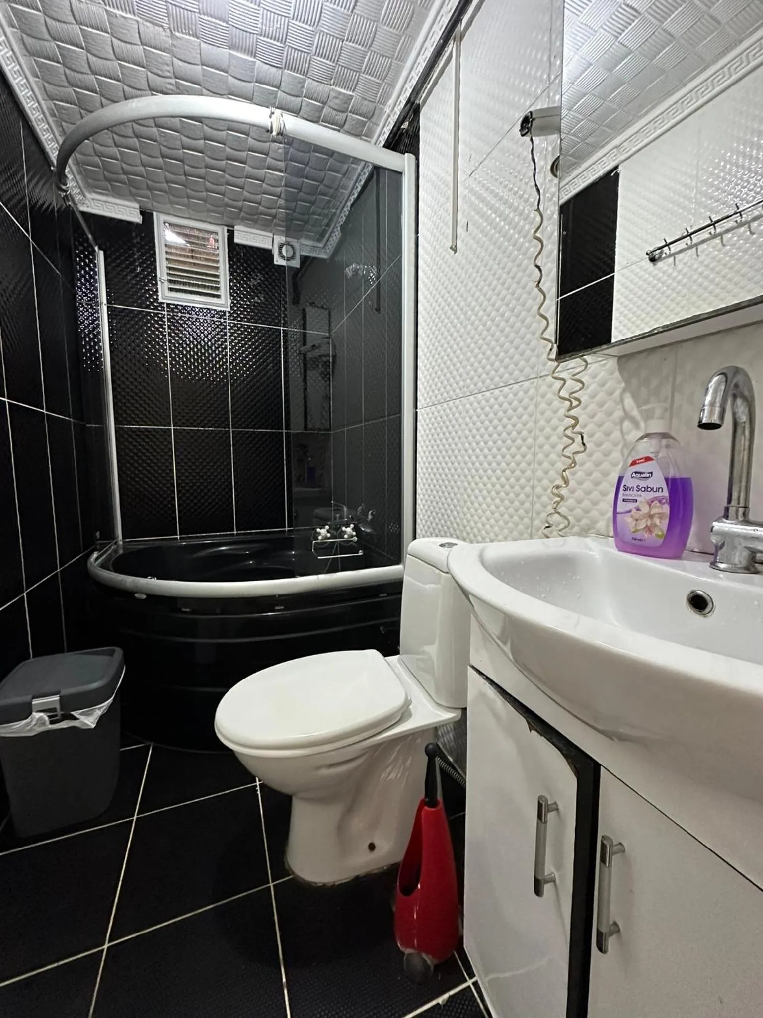 Shower in Apart La Mia