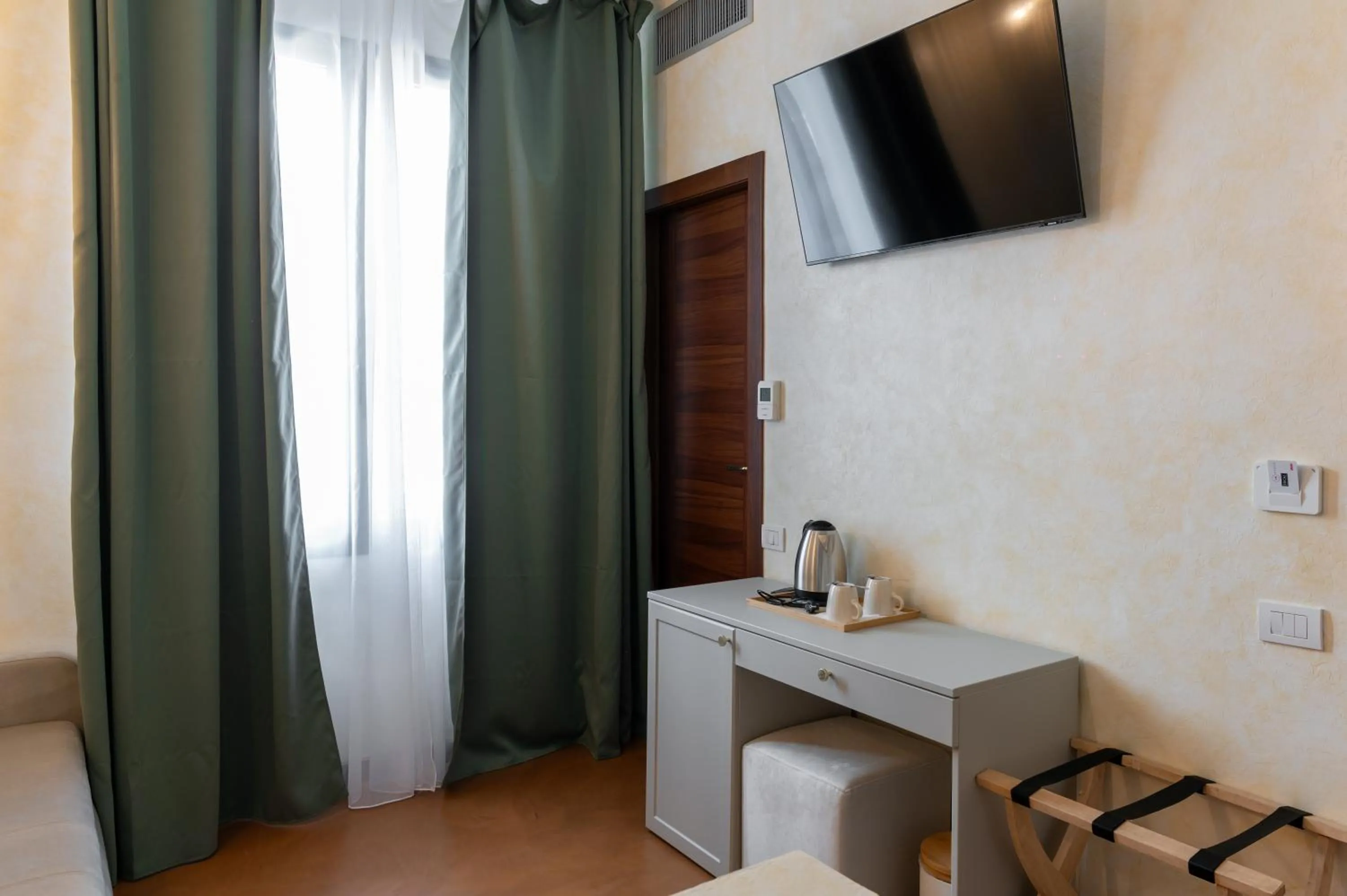 TV and multimedia in Villa Cesi Resort & Spa