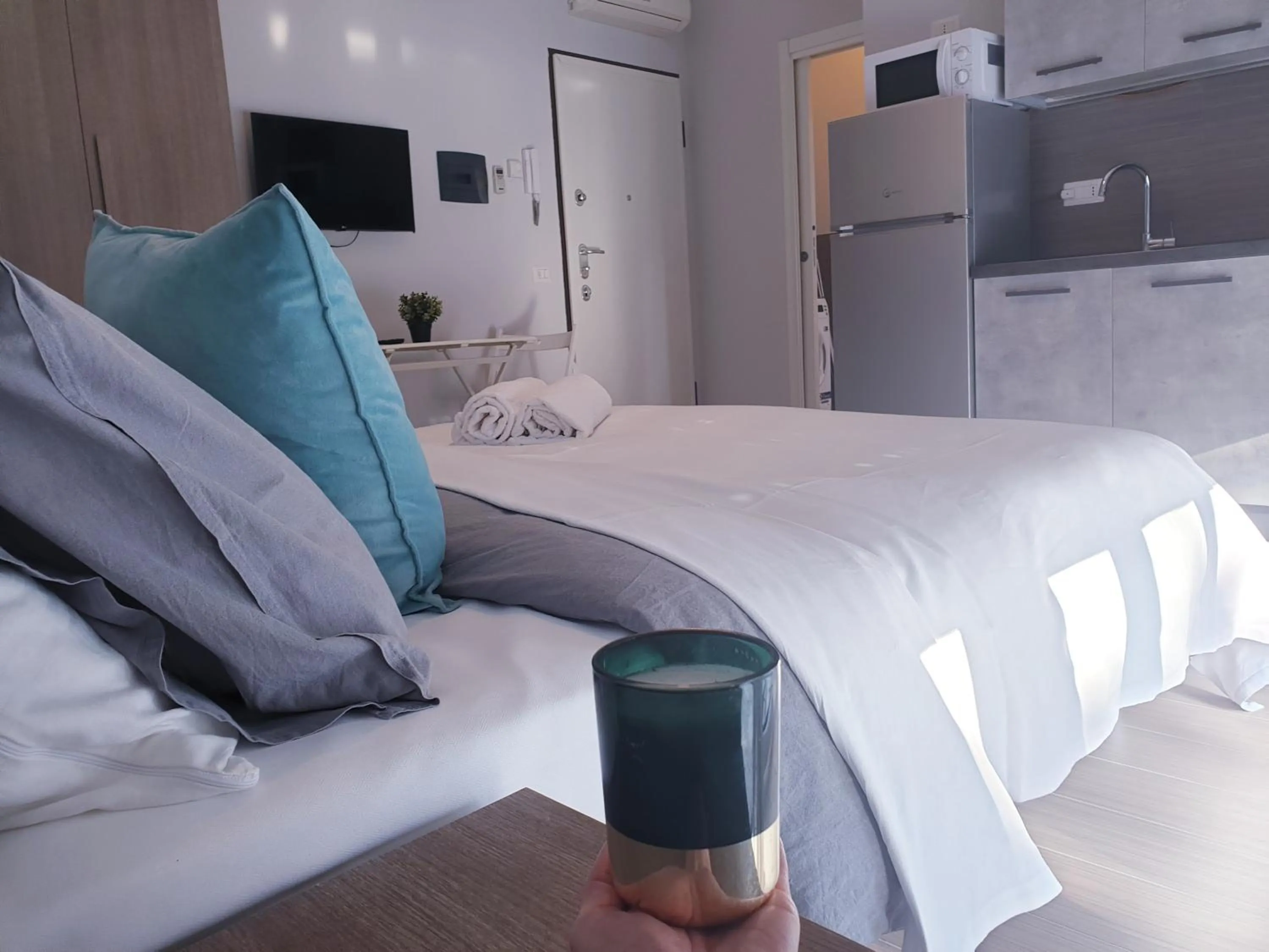 Bed in Michelangelo Apartments con parcheggio gratuito in loco e self check in