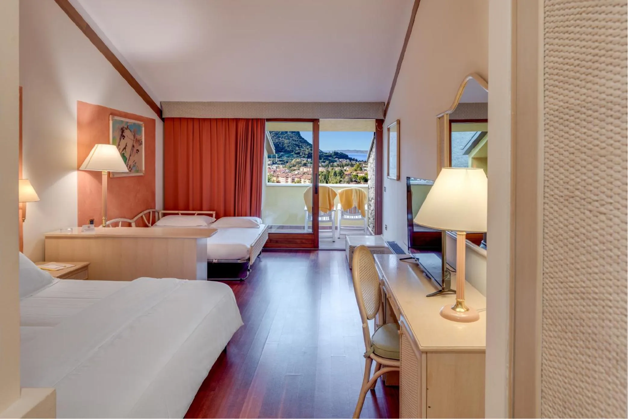 Bedroom, Bed in Poiano Garda Resort Hotel