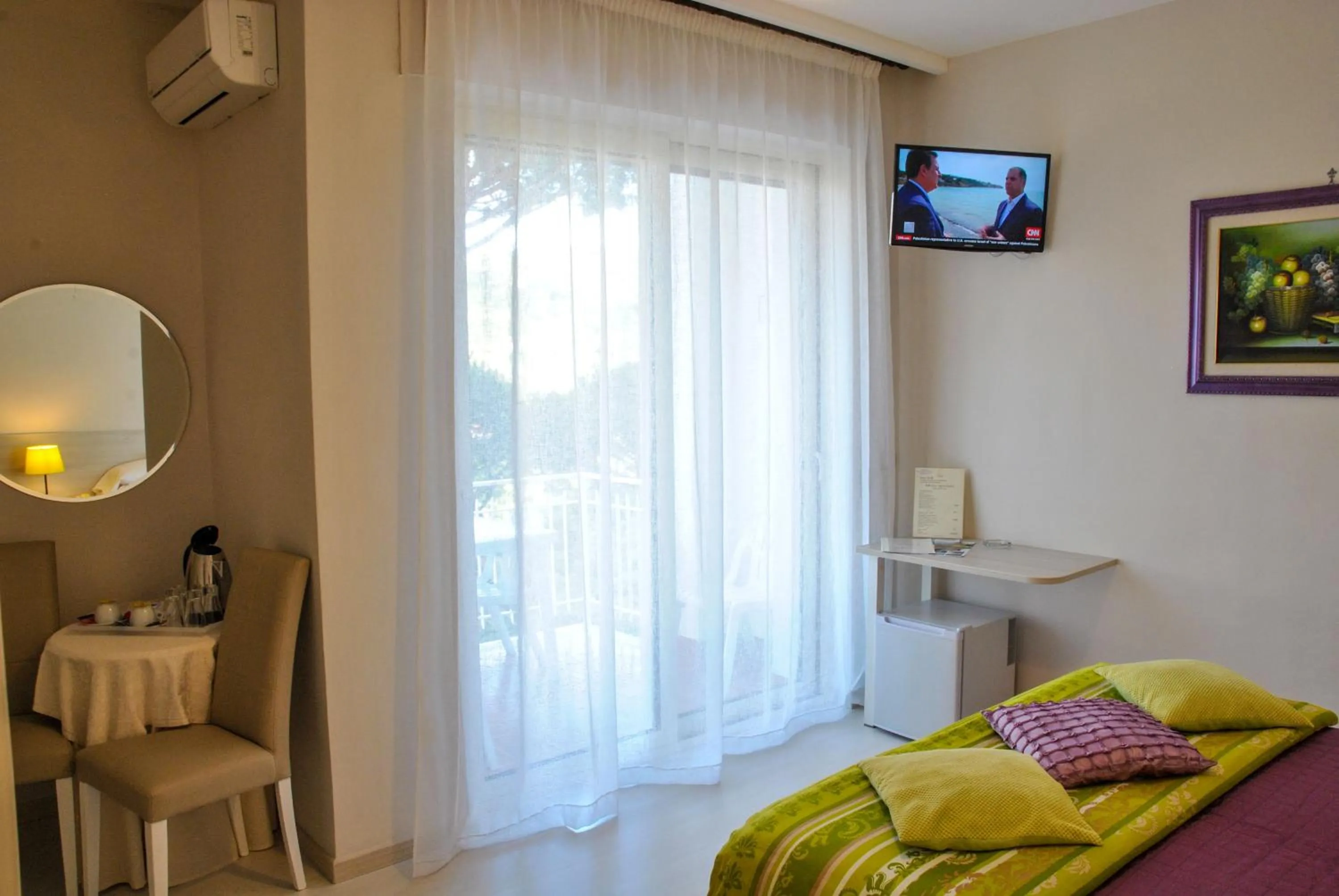 Bedroom, Bed in Hotel Villa Fiorita