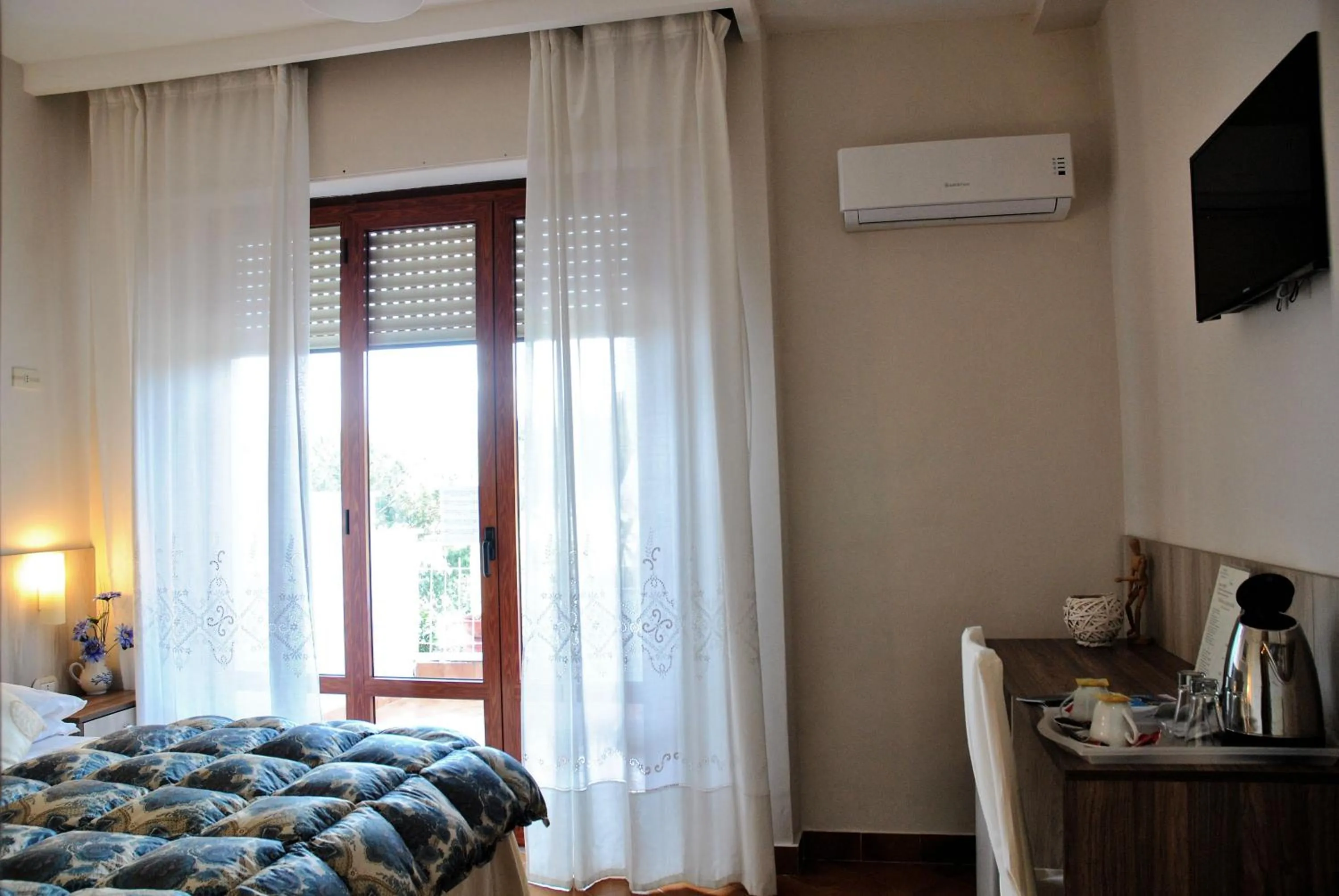 Bedroom, Bed in Hotel Villa Fiorita