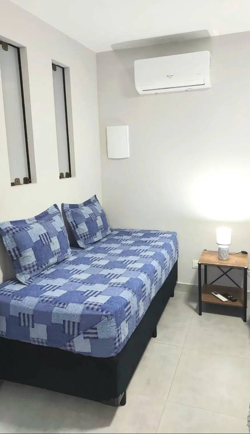 Bed in Suíte Ilhinha em condomínio na Praia do Perequê