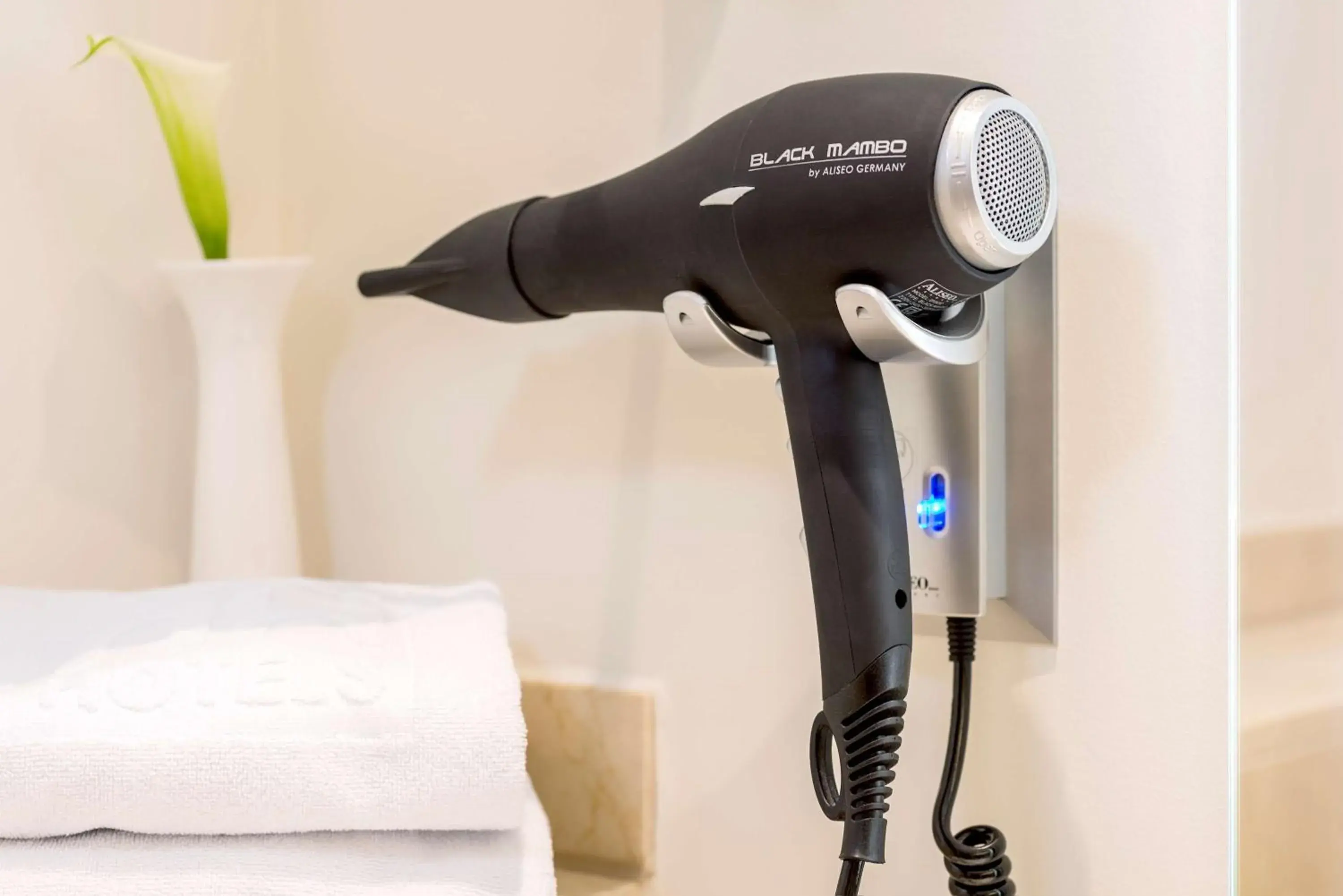 Premium Double or Twin Room with Extra Bed in NH Collection Roma Centro Premium Double or Twin Room with Extra Bed in NH Collection Roma Centro