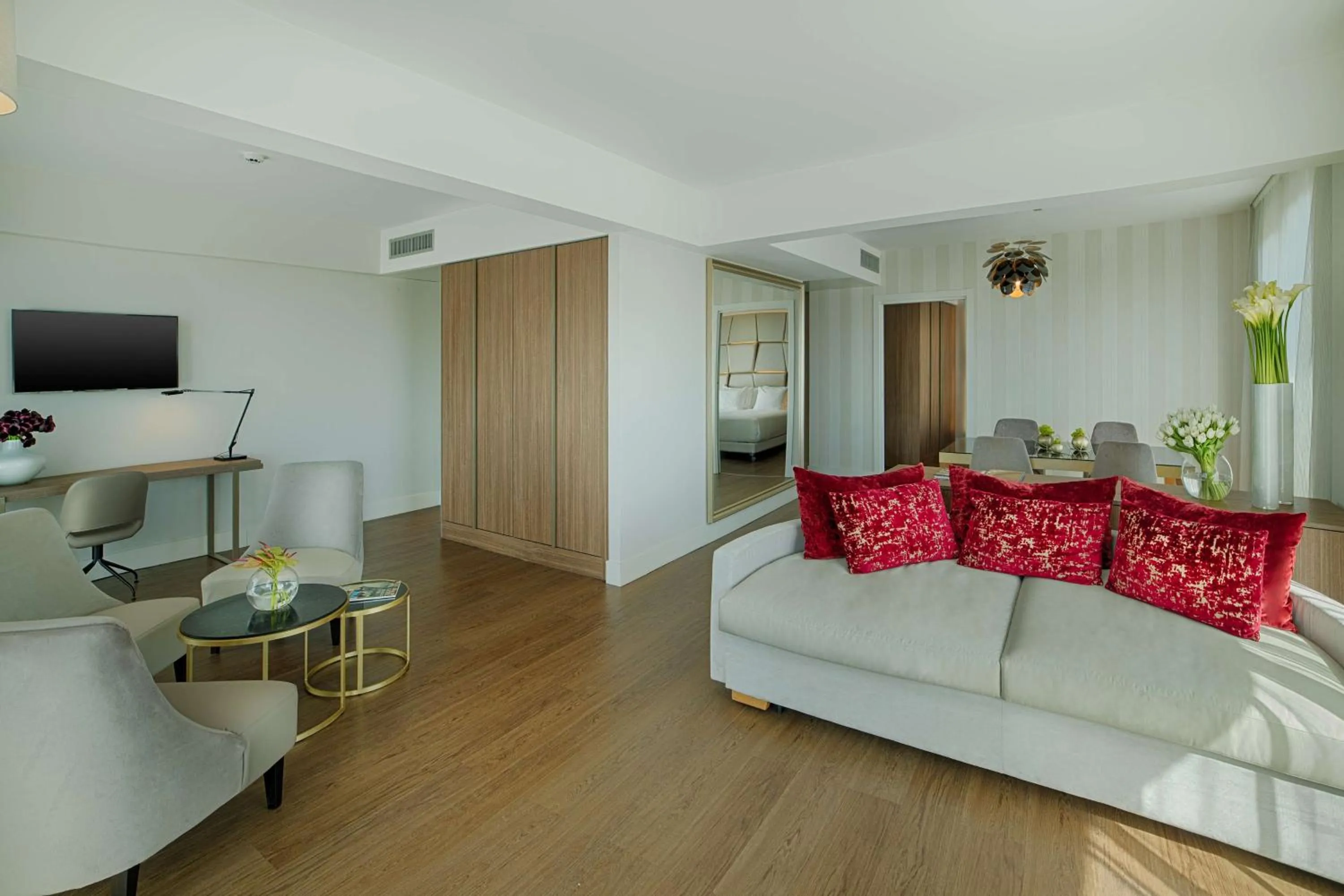 Photo of the whole room in NH Collection Roma Centro