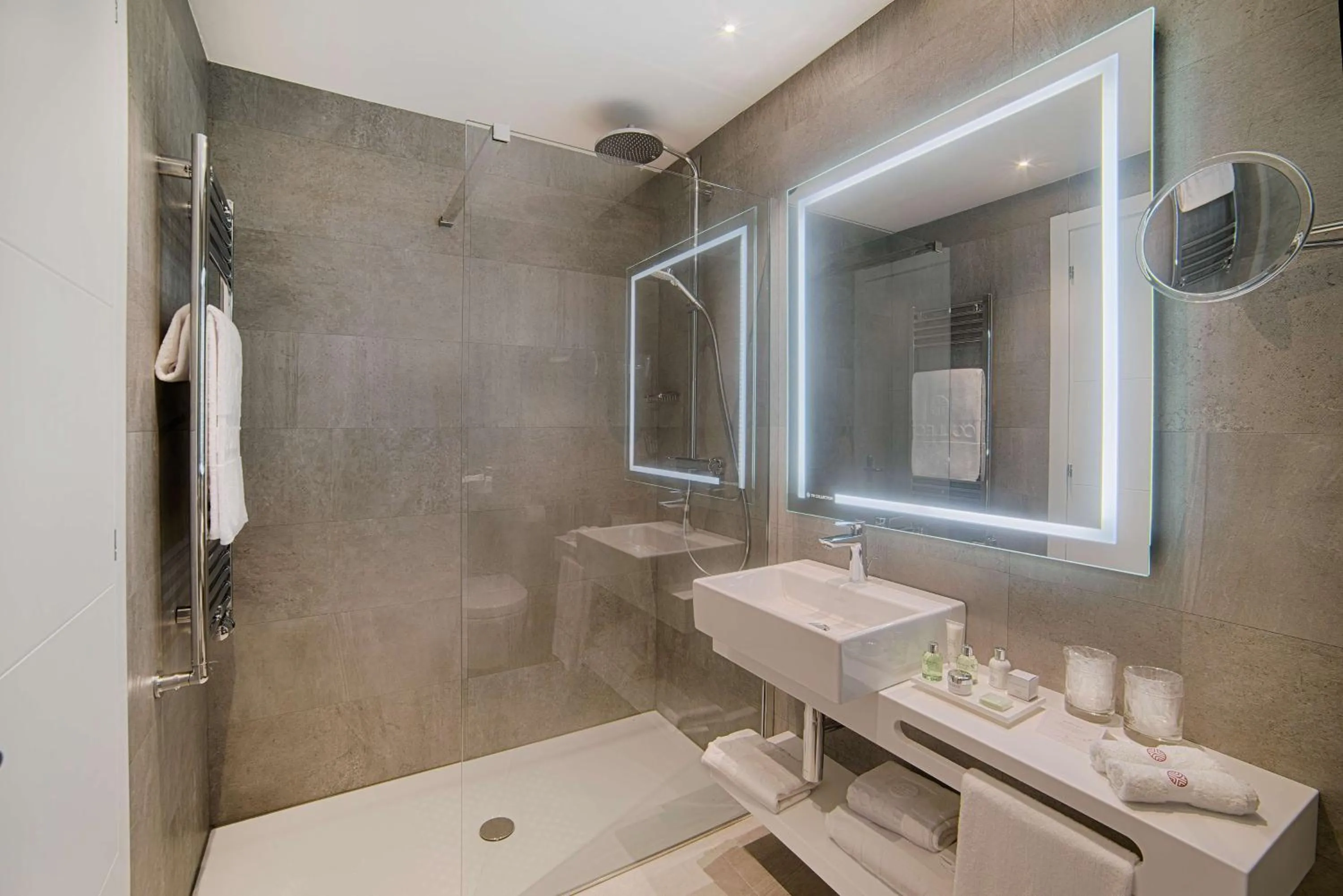 Bathroom in NH Collection Roma Centro