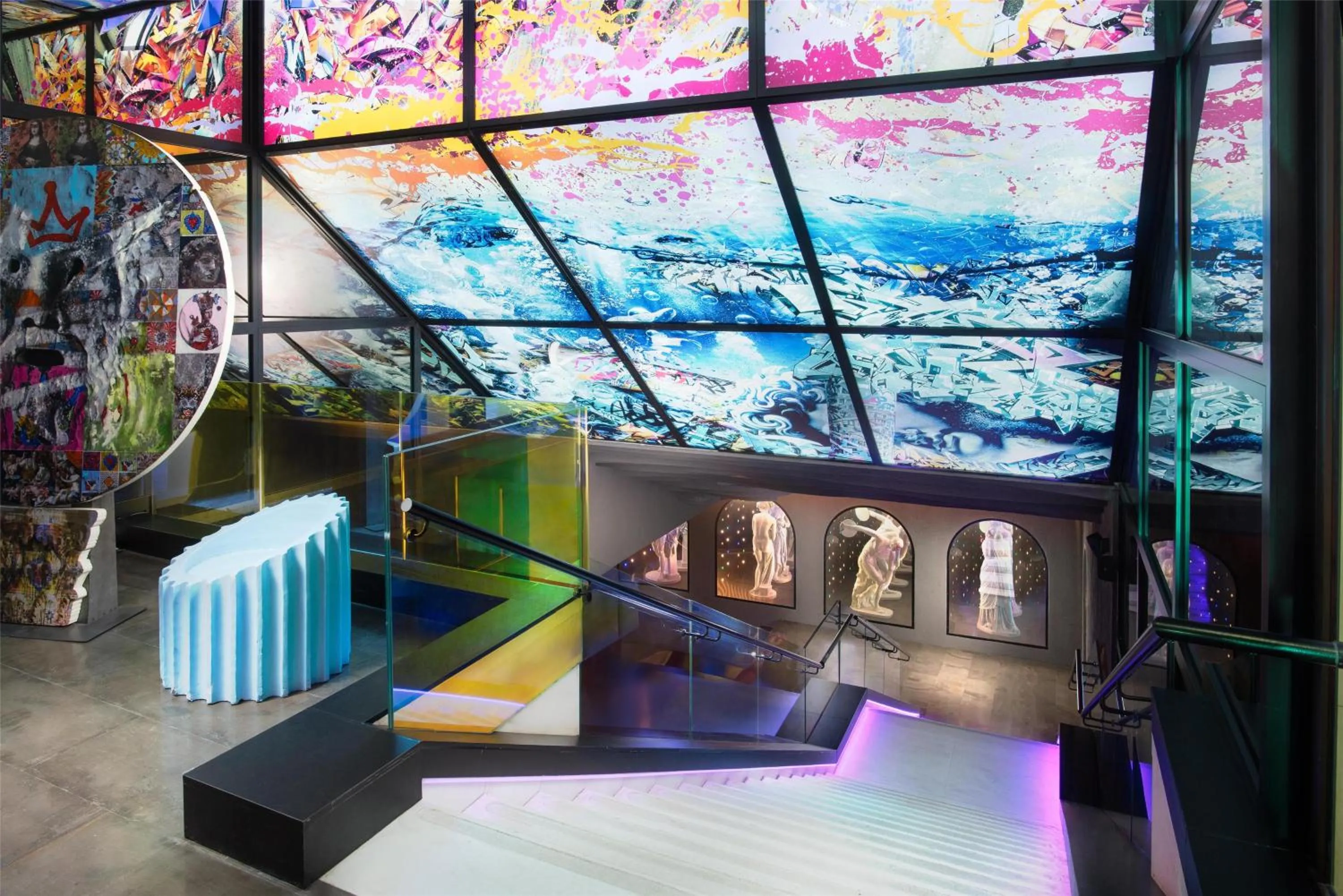 Lobby or reception in nhow Roma