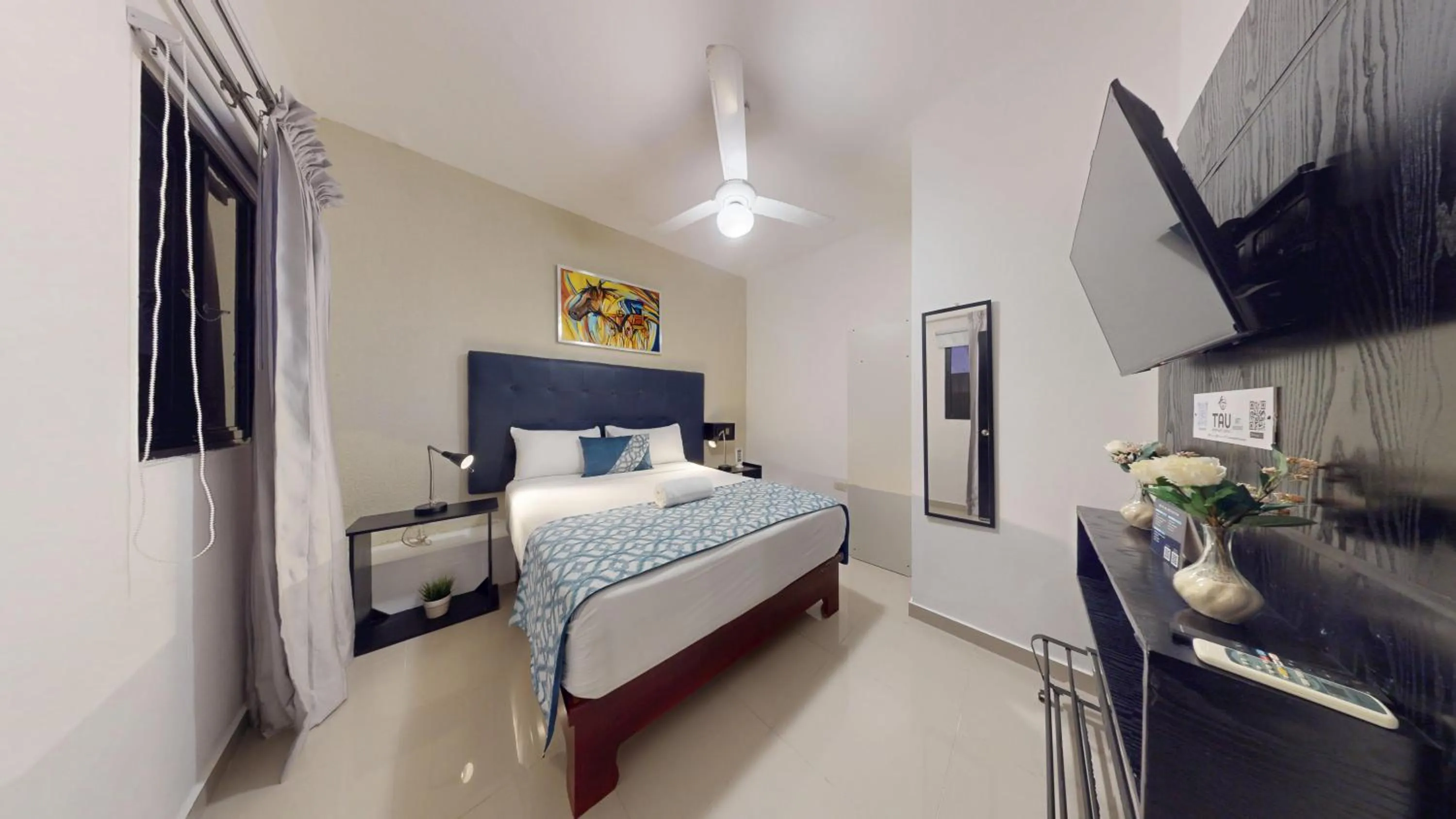 Bedroom, Bed in Hotel Tau Art Residence