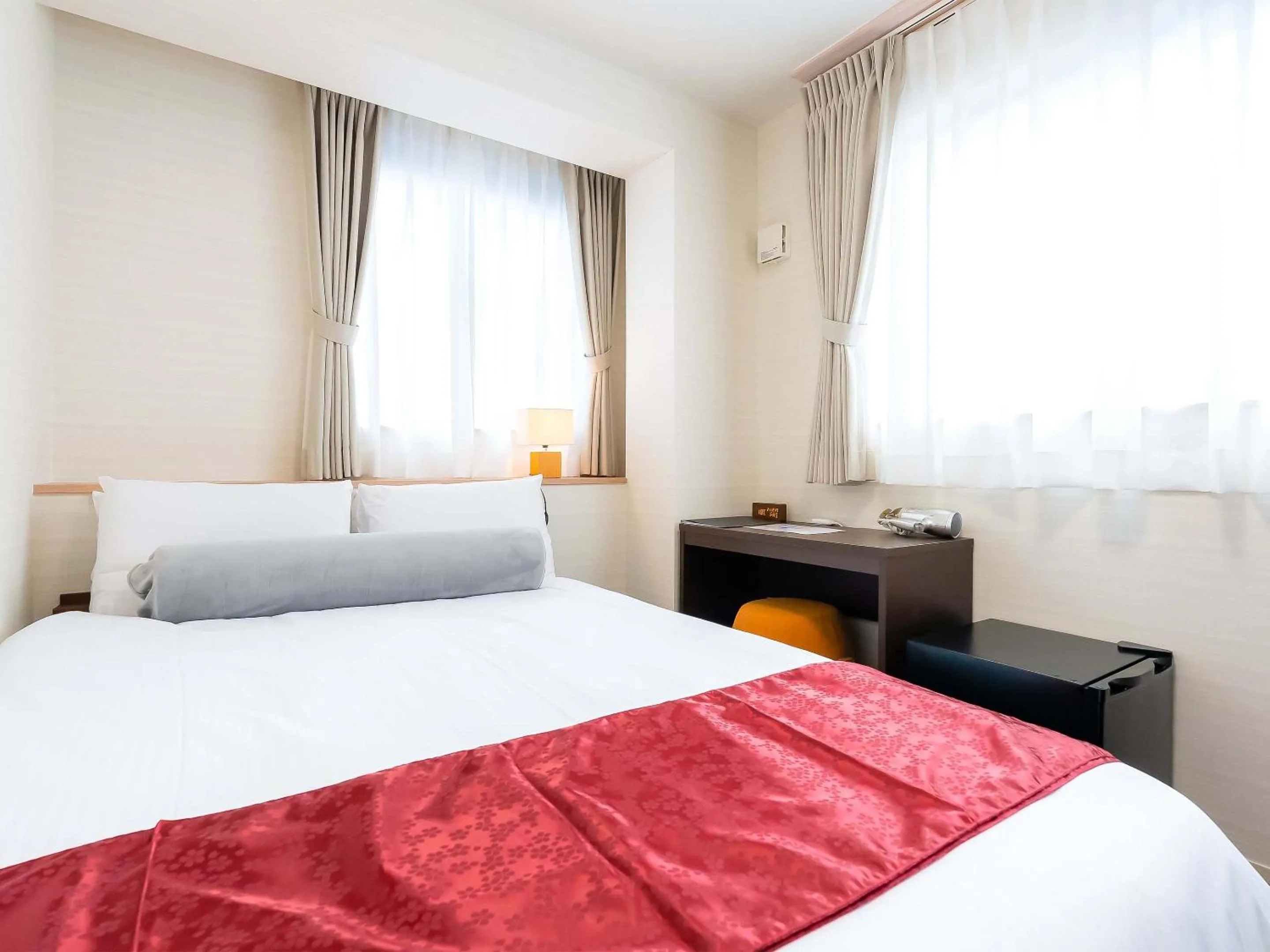 Bed in Kyoto inn Mio