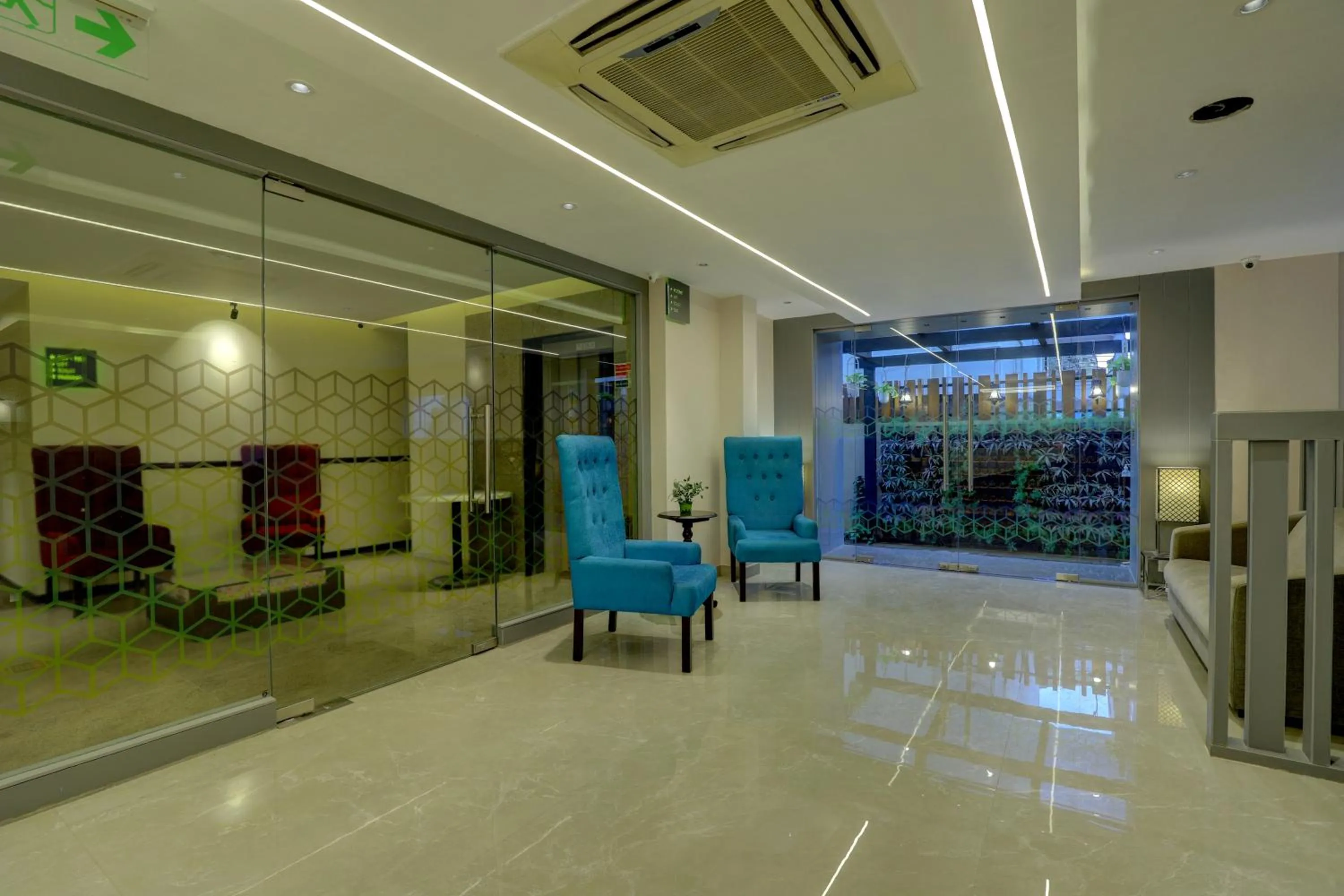 Lobby or reception in Sterling Keys by TGI