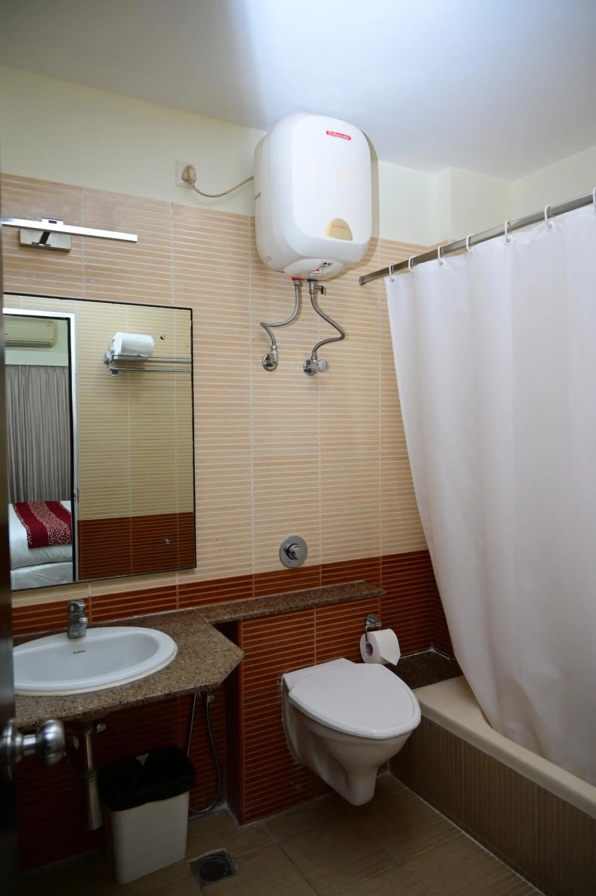 Bathroom in Sterling Keys by TGI