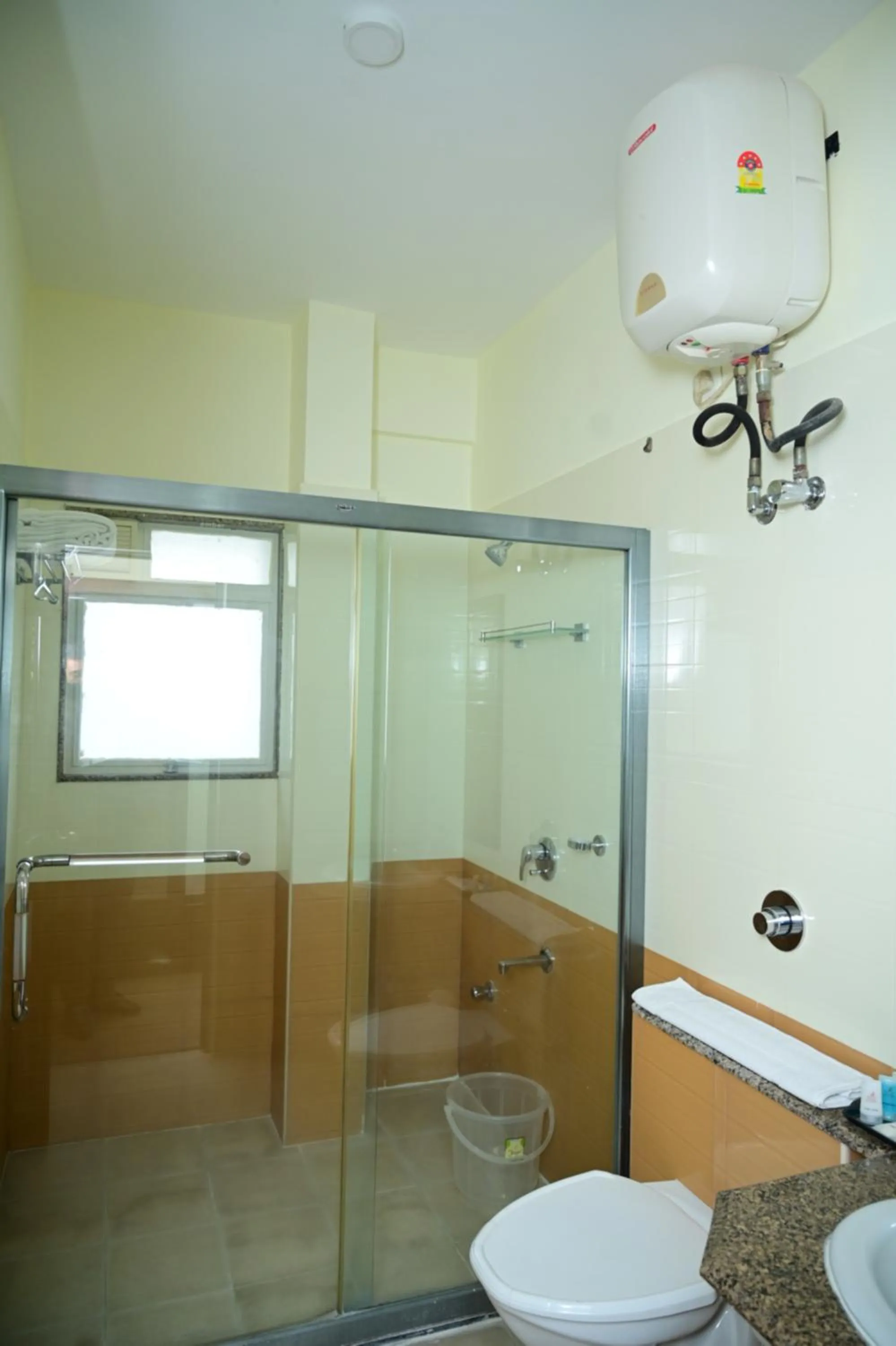 Bathroom in Sterling Keys by TGI